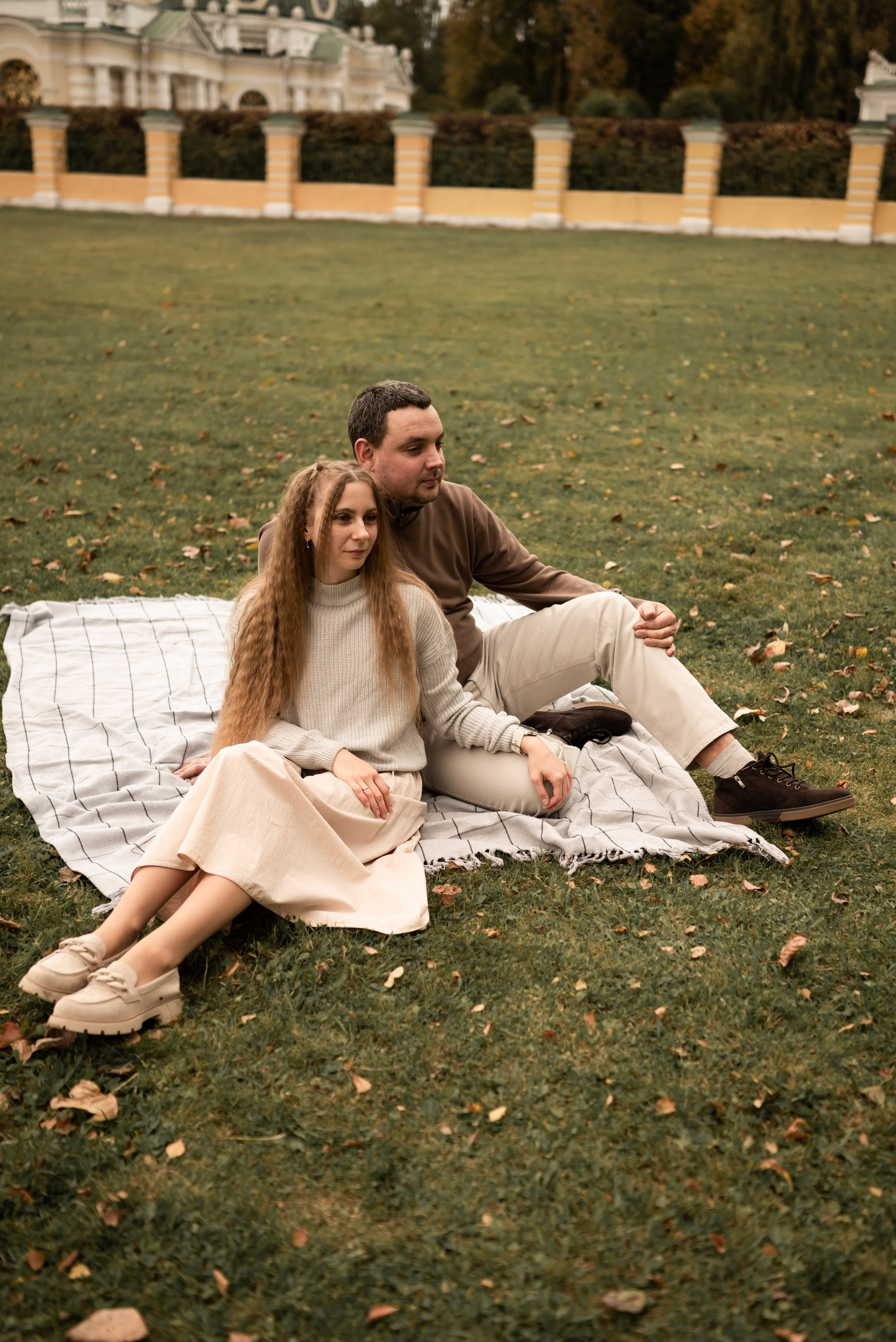 Осенняя Love story в Кусково. Фотограф Ксения Огородова портфолио