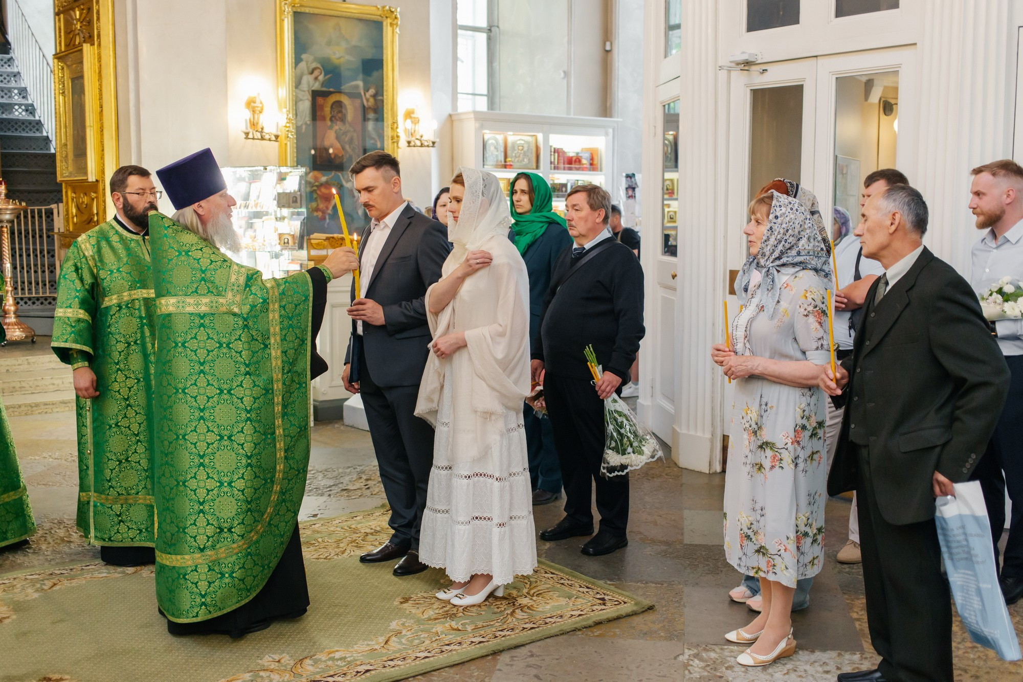Венчание в Спасо Преображенском соборе сколько стоит, где повенчаться в Питере, обвенчаться в Санкт Петербурге, какую церковь выбрать для венчания, стоимость венчания в СПб