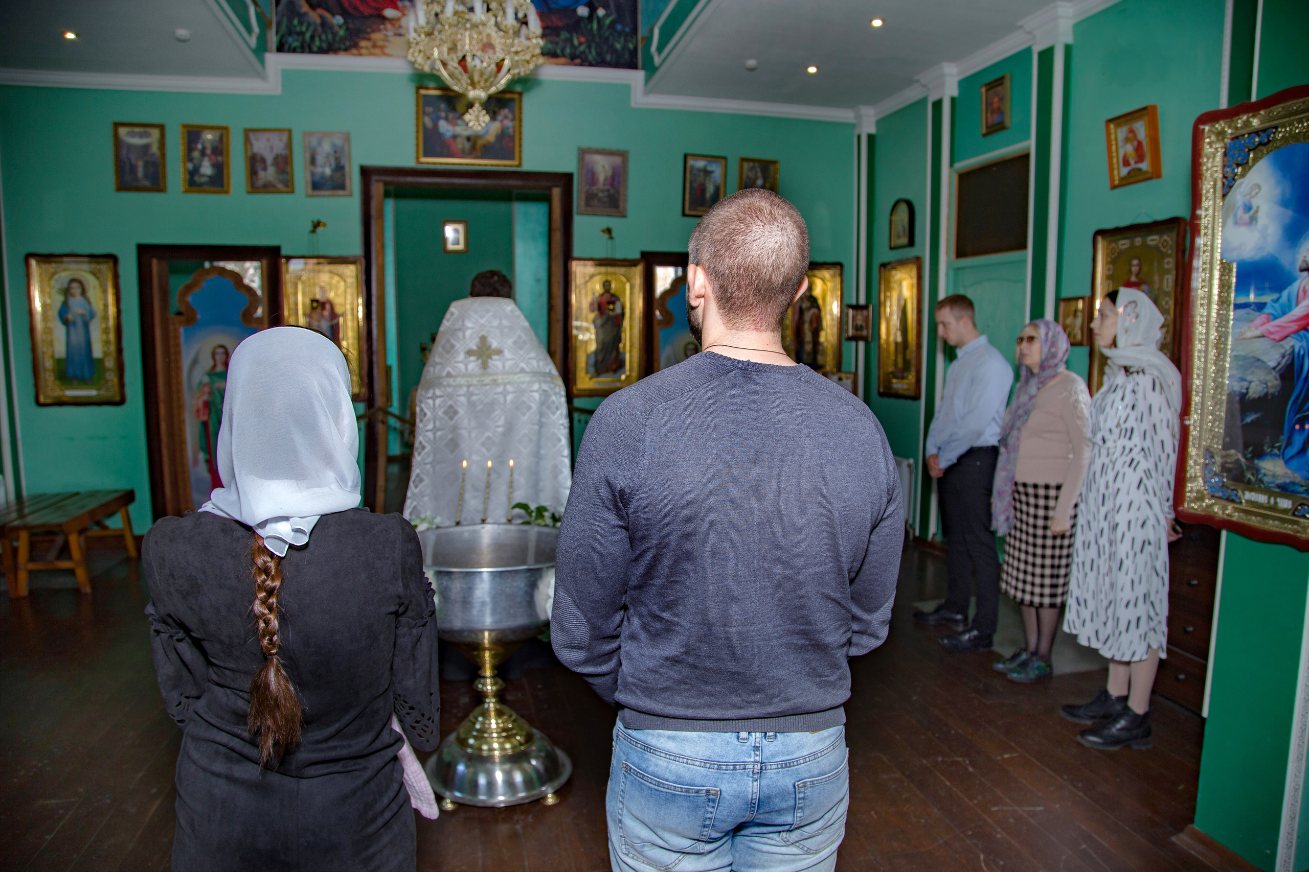 Крещение. Фотограф Краснодара, фотограф в парке Галецкого.репортажный фотограф. детский фотограф, свадебный фотограф. профессиональный фотограф