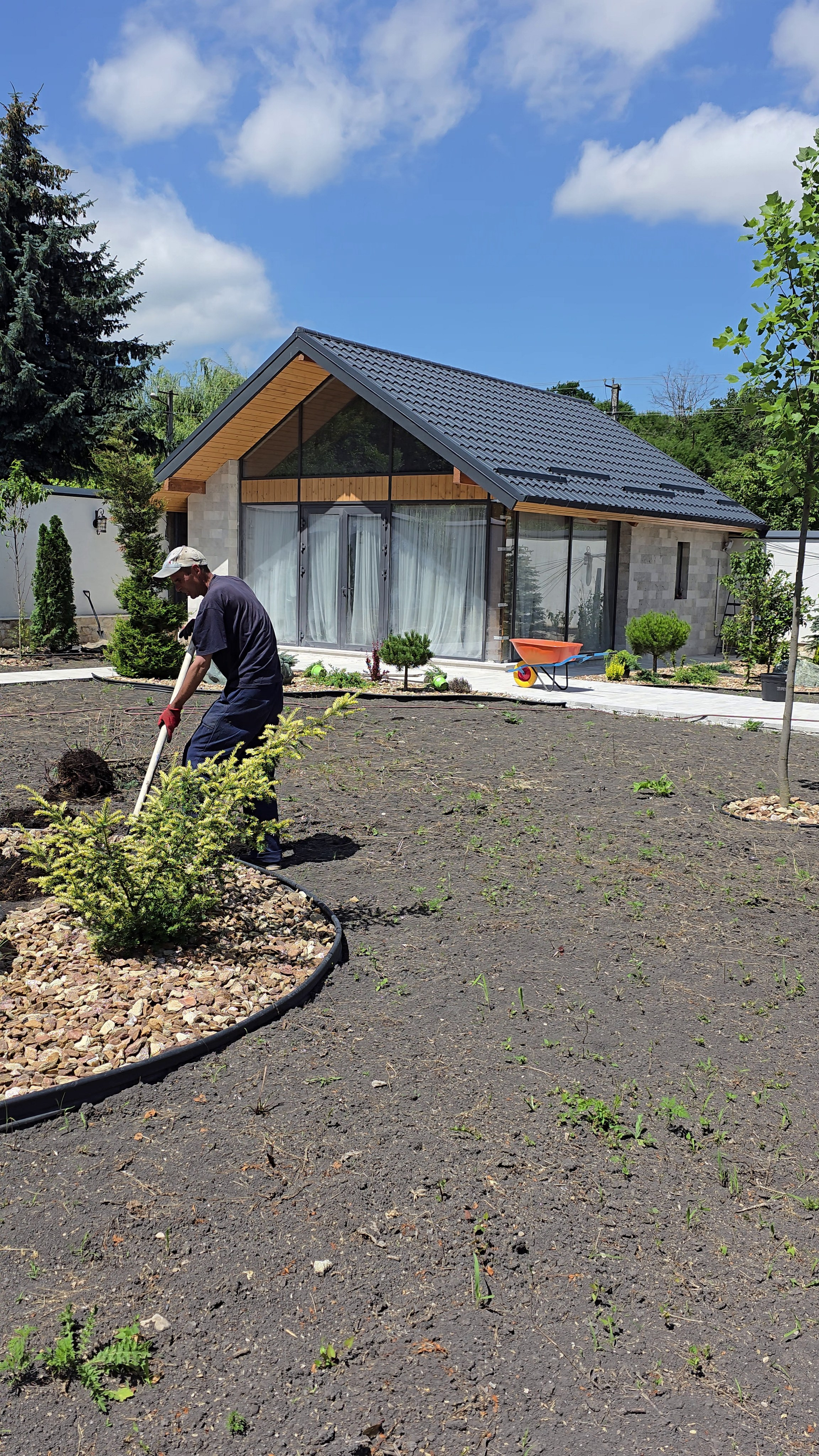 Владимир Юрьевич. Дизайн интерьера, мебели и ландшафта на КМВ | OXY Design