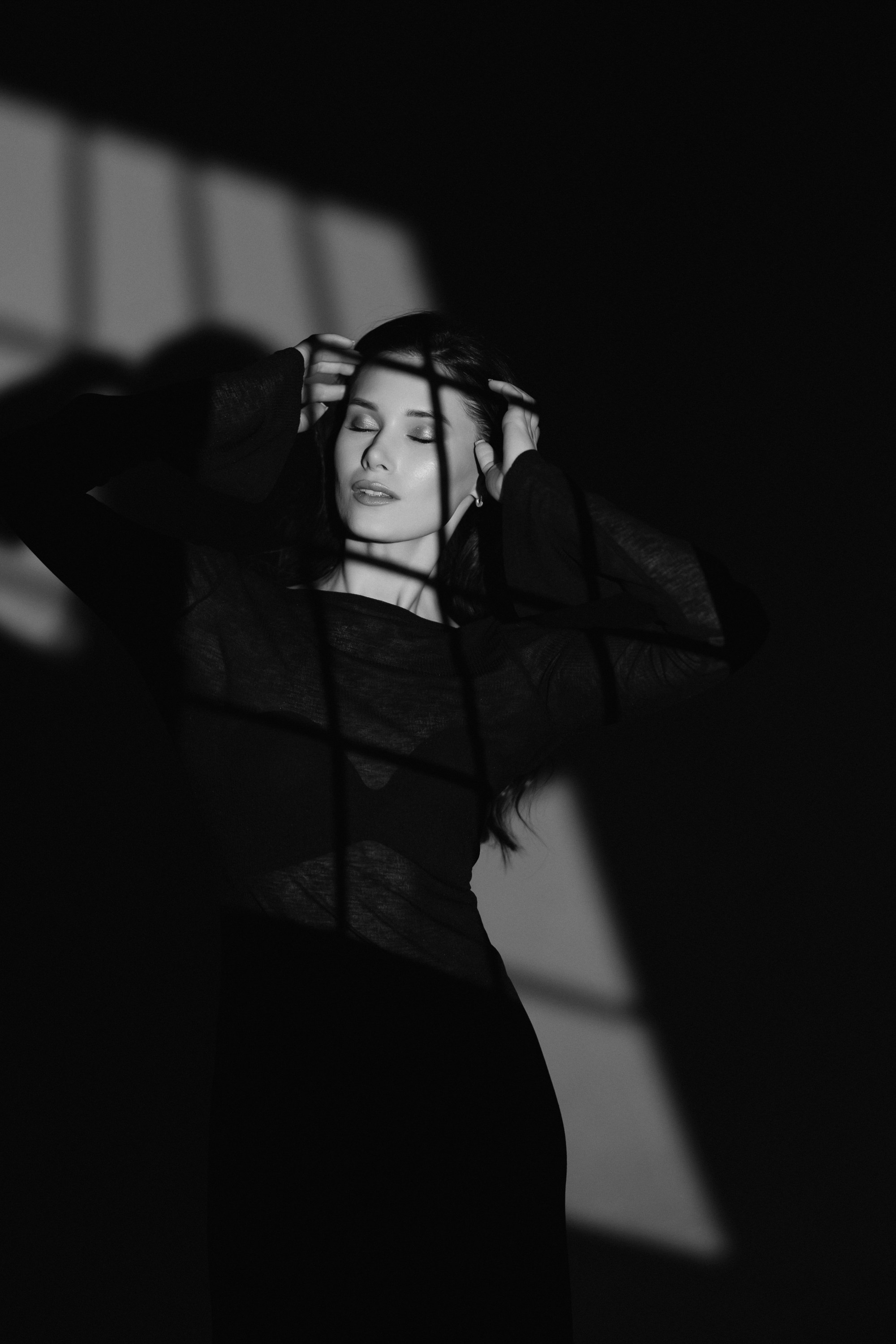 «ЖЕНЩИНА В ЧЕРНОМ». Maria Startseva Photo