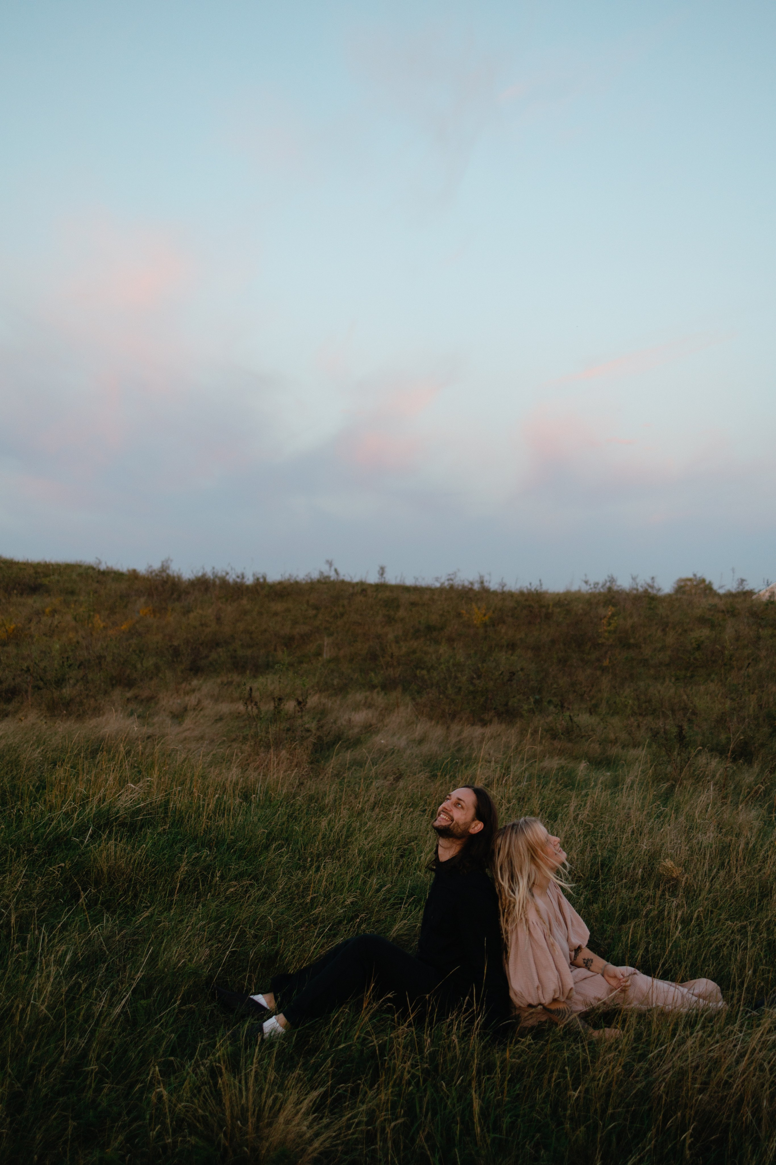 Love in the fields. Свадебный и семейный фотограф. Озерск, Челябинск и Екатеринбург