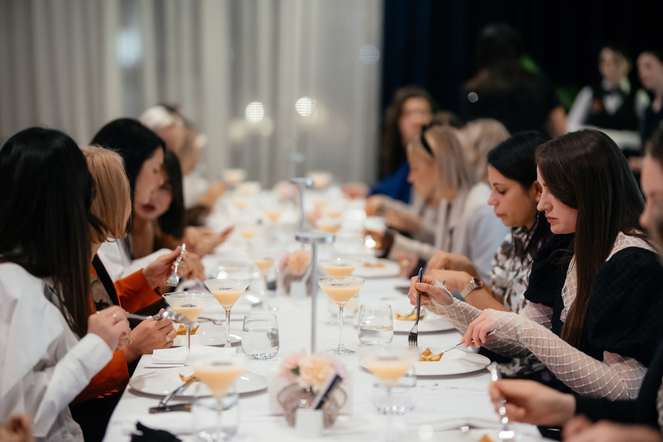 Коктейльно-парфюмерный вечер. BENUAR Restaurant