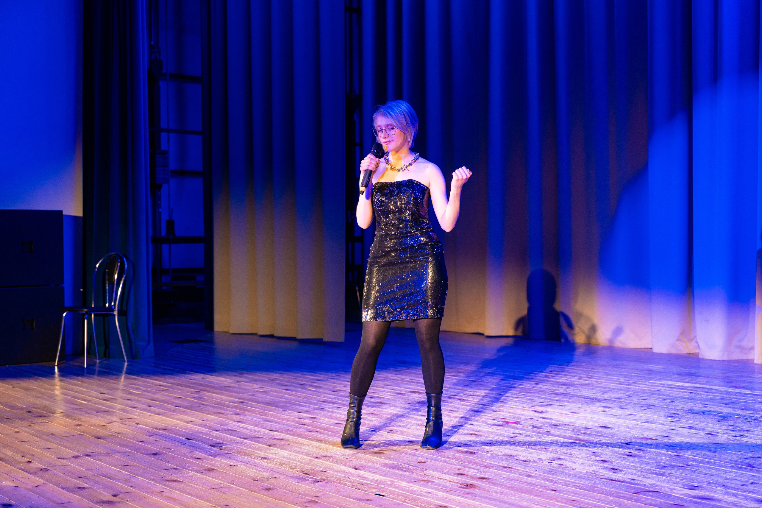 Концерт ДК Буривестник. Фотограф Никита Комаров