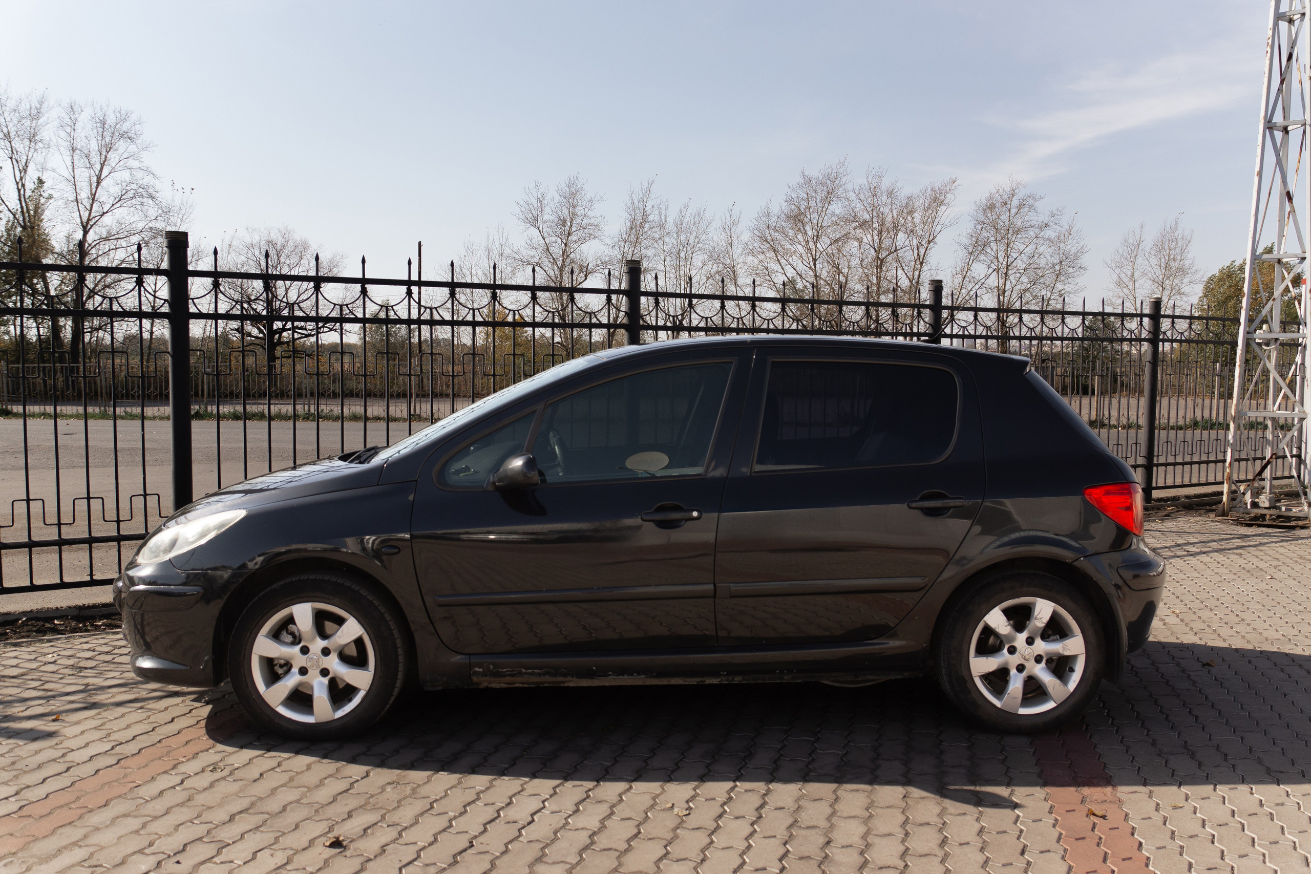 Съёмка для автосалона «Звезда Сибири». Женский фотограф Омск, Екатерина Петрова