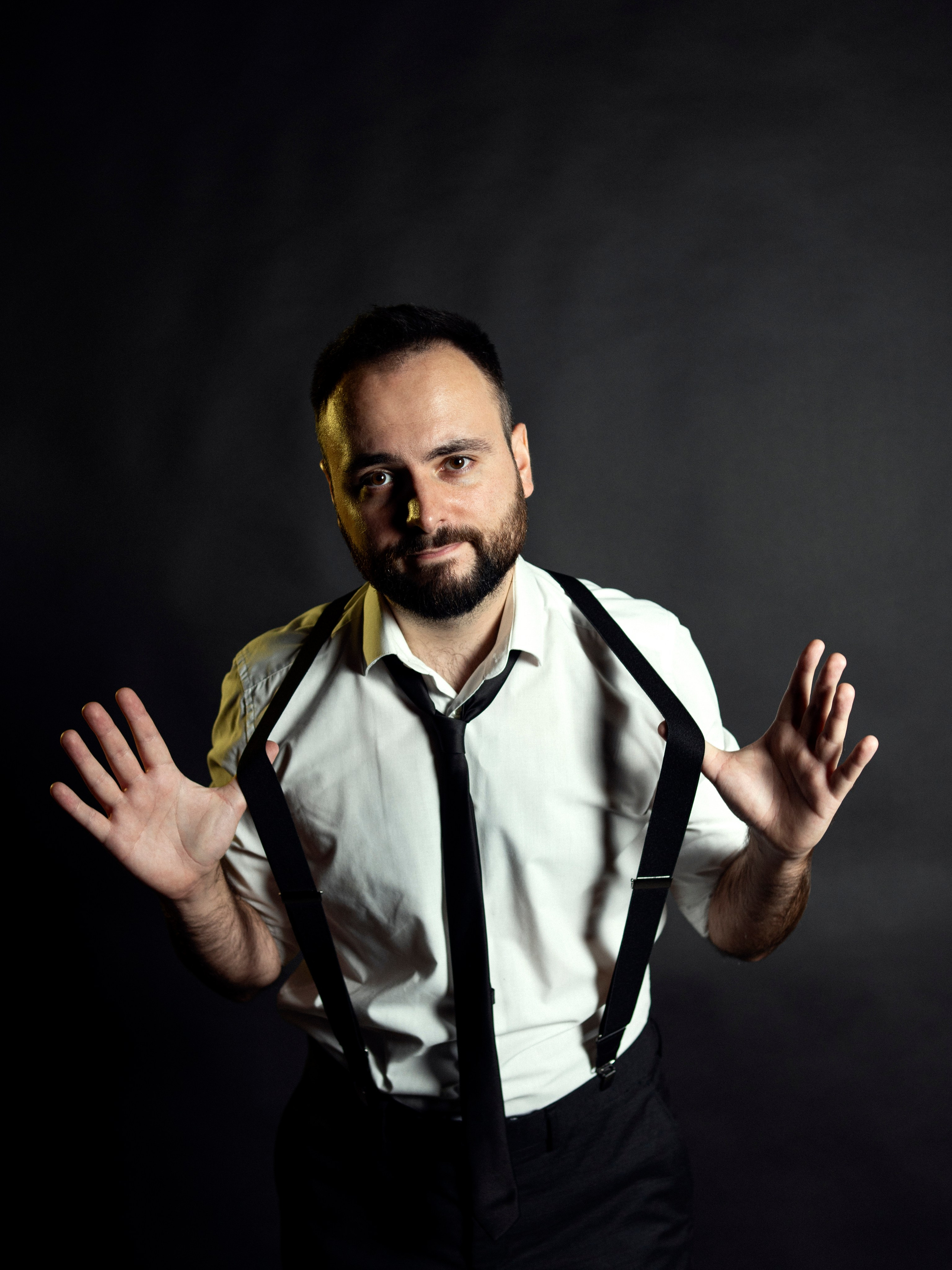 фото на память, крутые фото, мужская фотосессия, портретная съемка, фотосессия в Аланье, фотосессия в Анталье, сделать крутую съемку, жизнь в Аланье, фотограф в Аланье, крутой фотограф, крутые снимки в фотостудии, Аланья фото день, классные снимки в Аланье, создаю идеальную атмосферу для романтических моментов