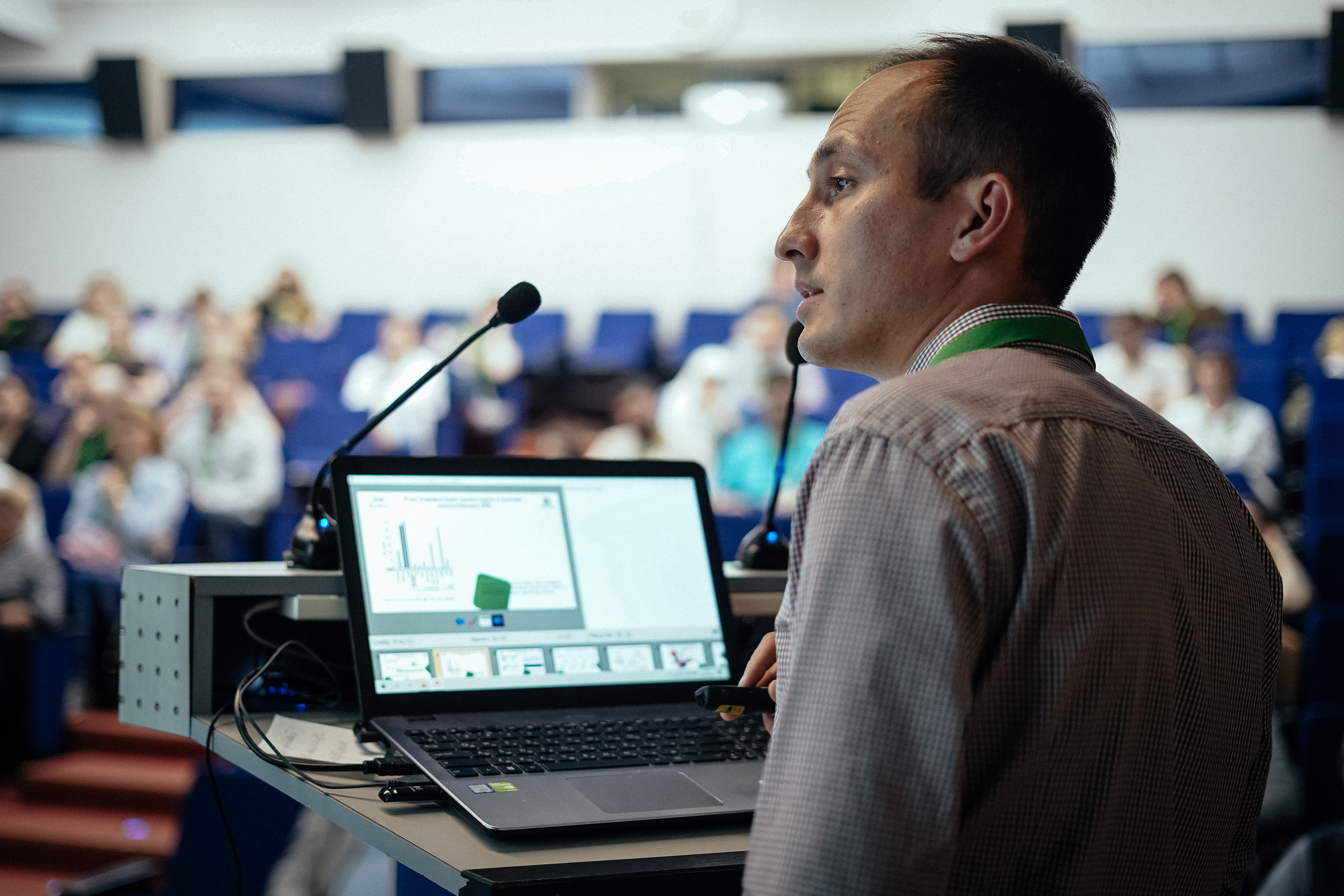 Научная конференция. Репортажный фотограф в Новосибирске. Алексей Гриценко
