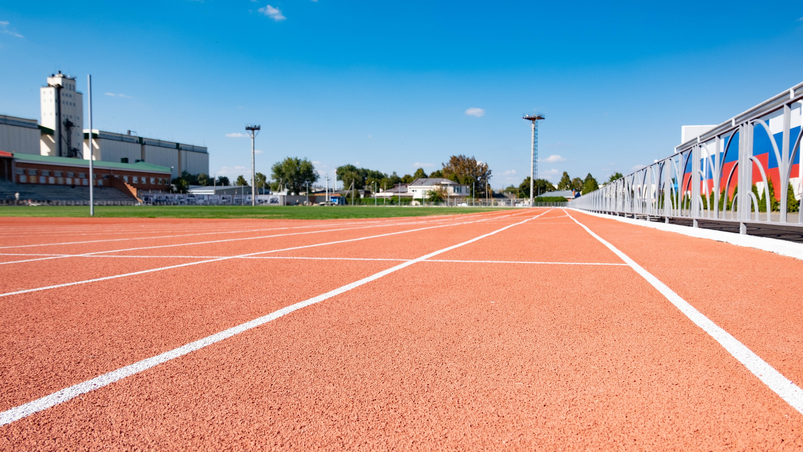 СТАДИОН СТ. БРЮХОВЕТСКАЯ. Recro