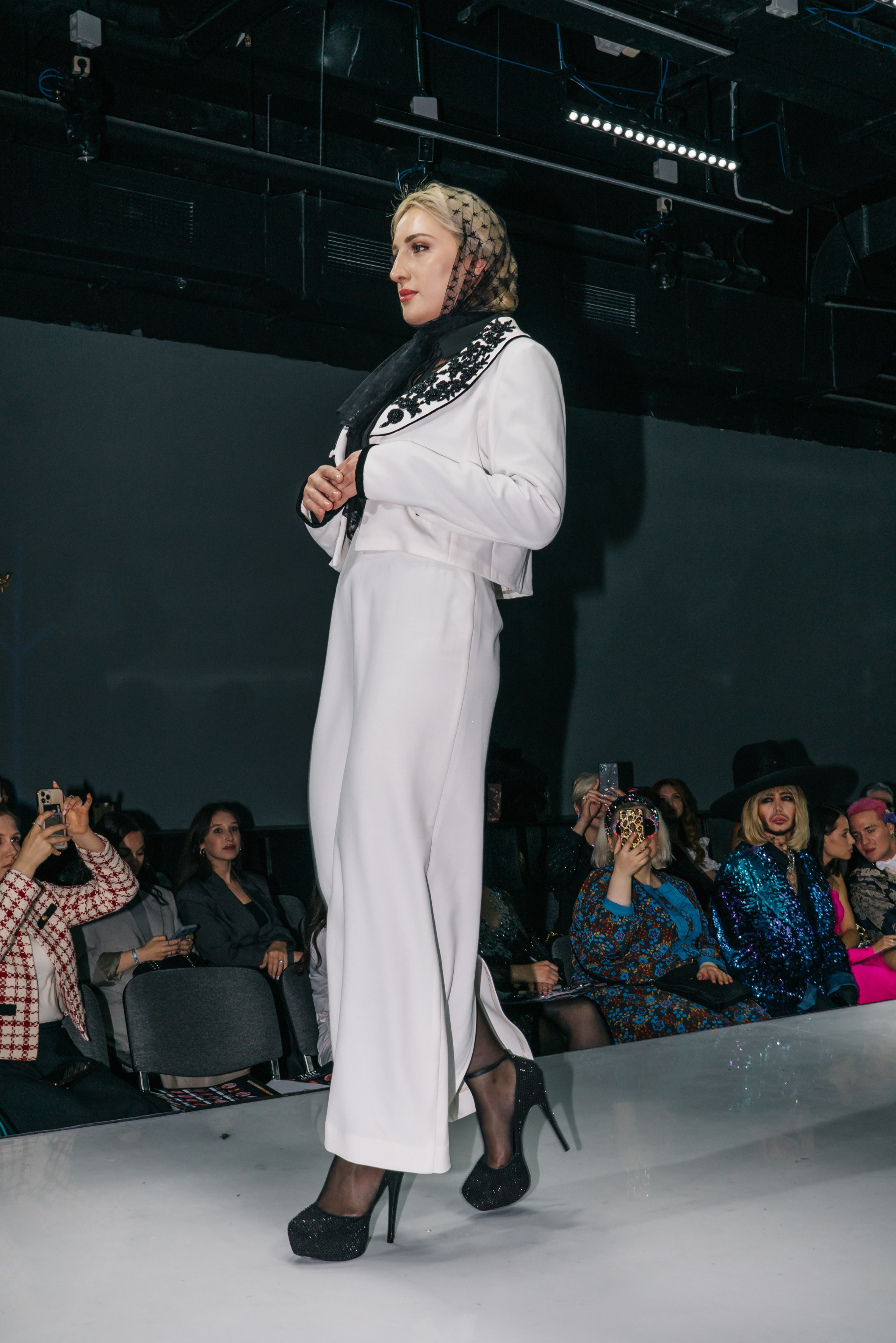 World fashion. Женский фотограф в Москве Анастасия Сидорова