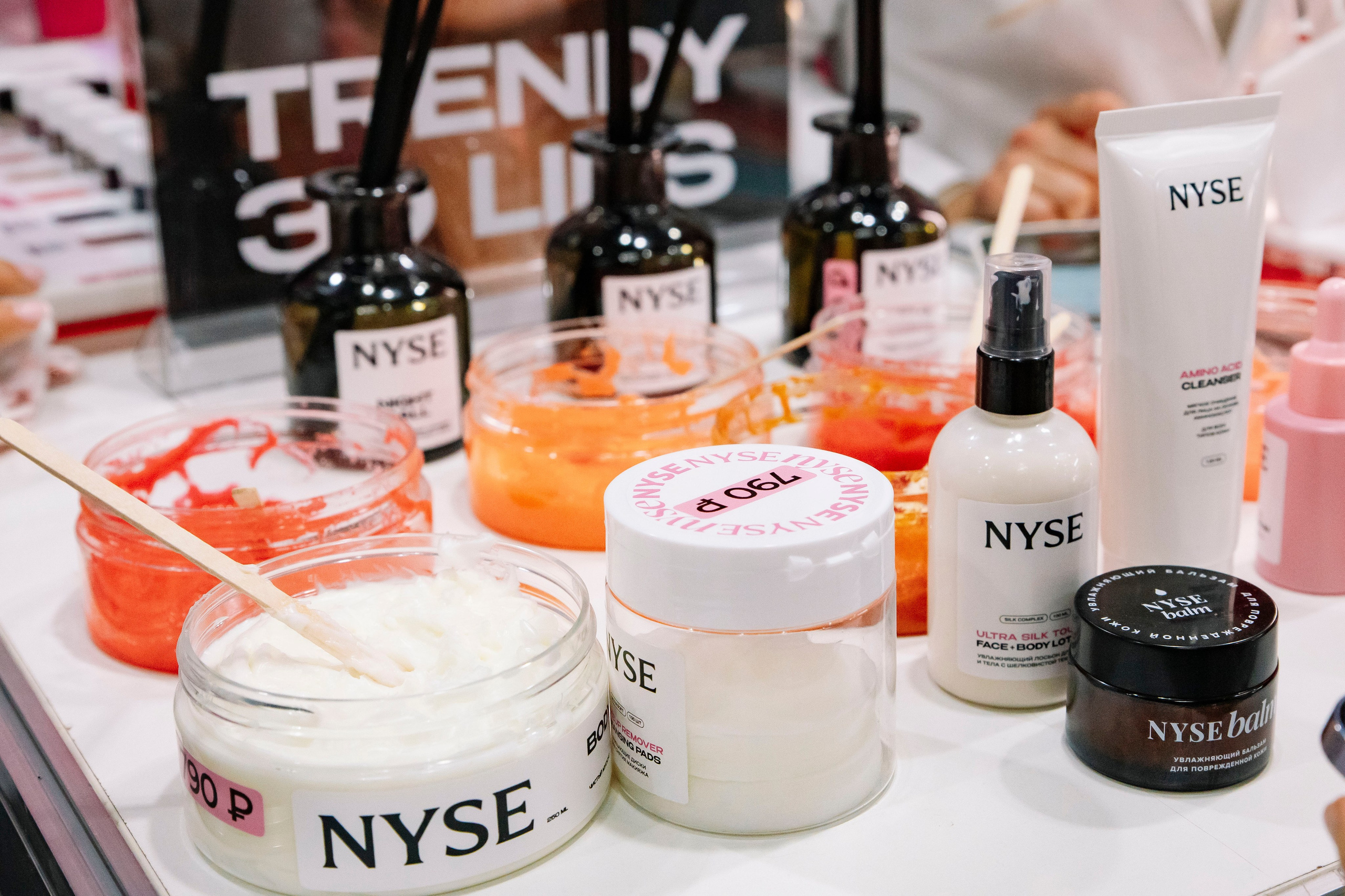 Выставка BEAUNITY by InterCHARM 2026. Профессиональный фотограф в Москве | Заказать фотосессию и съемку