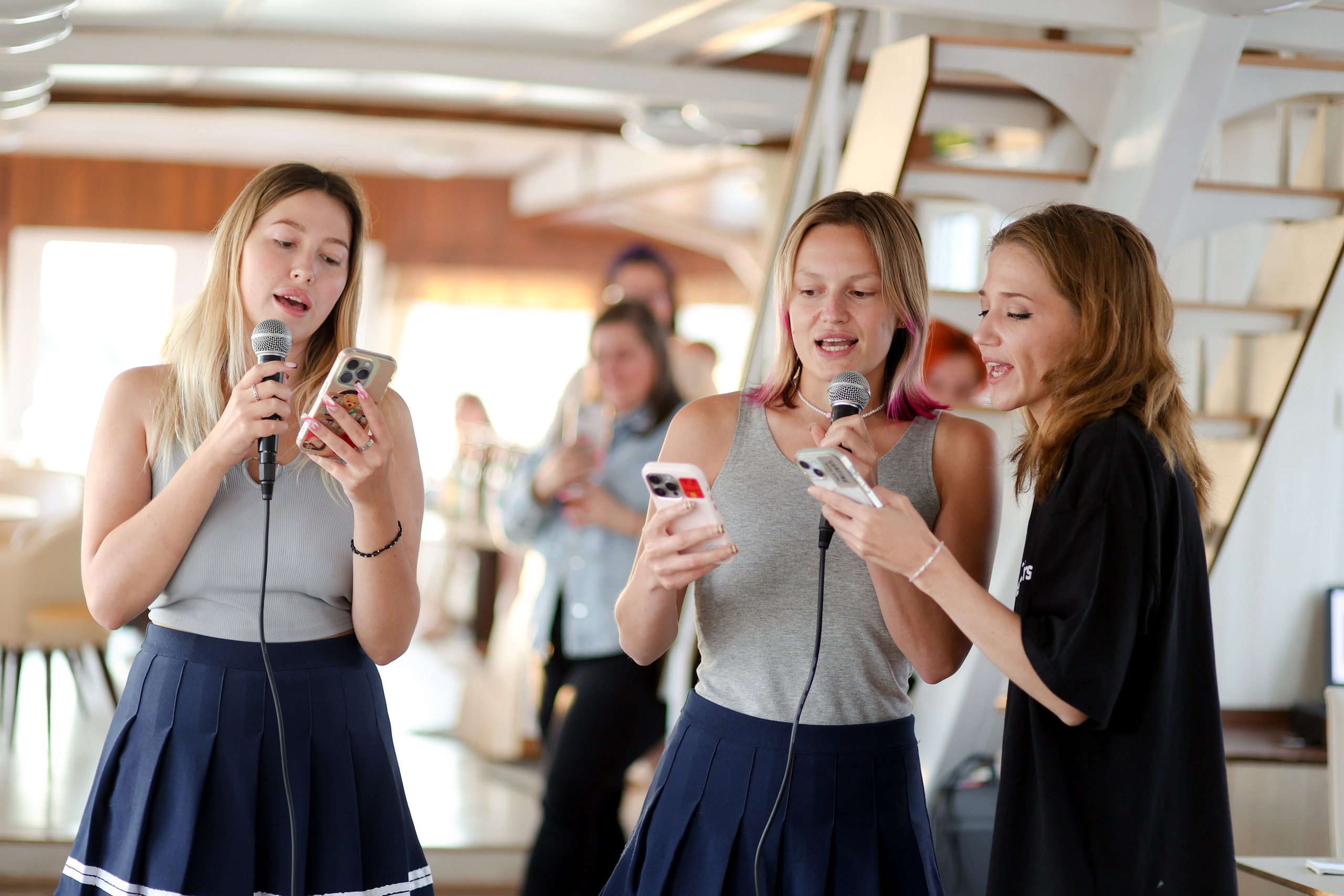 Gravity Project круизы. Репортажный и портретный фотограф в Санктпетербурге. Видиосъемка мероприятий в Санкт-Петербурге