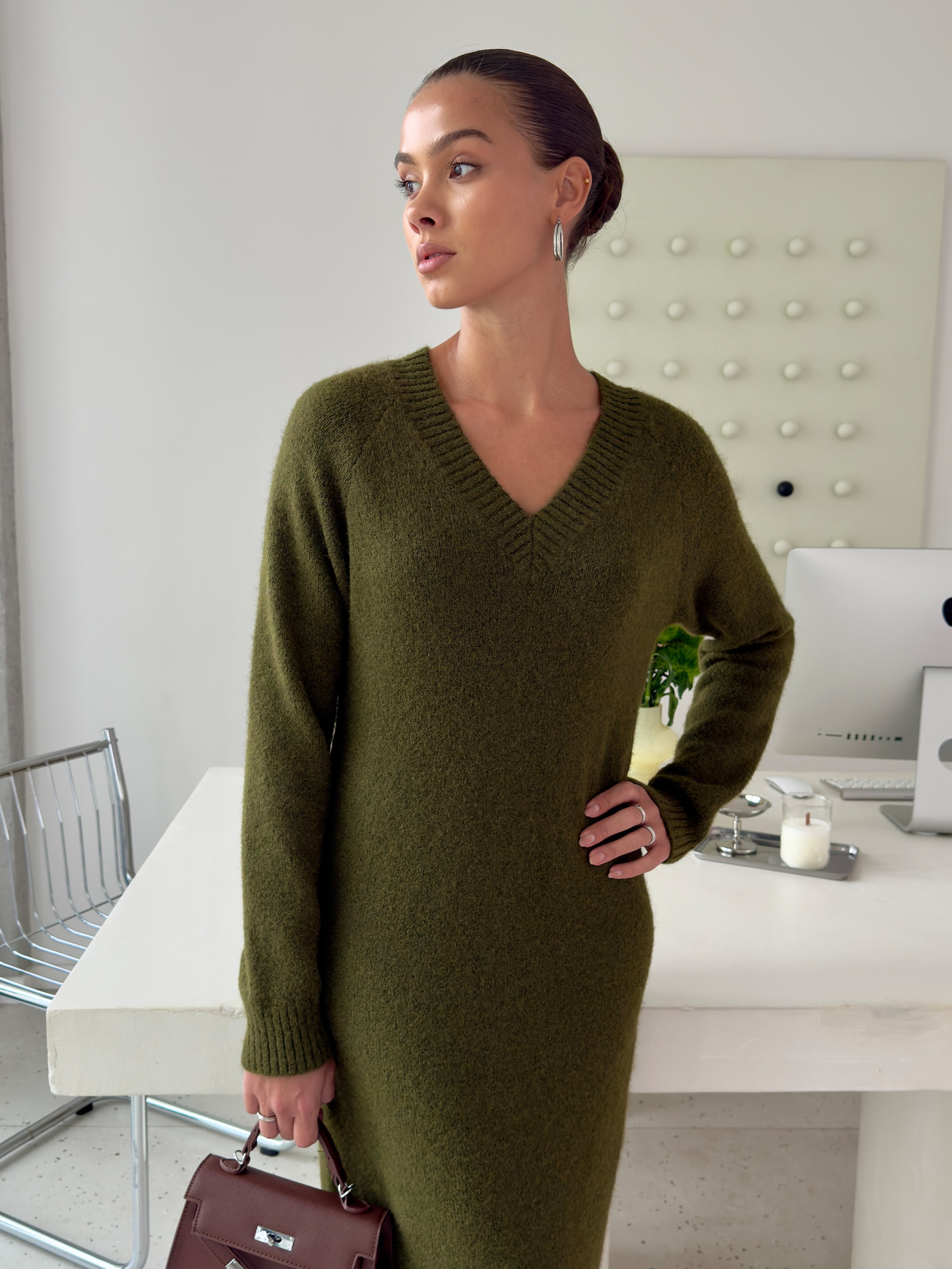 Mob.content. 595 Production