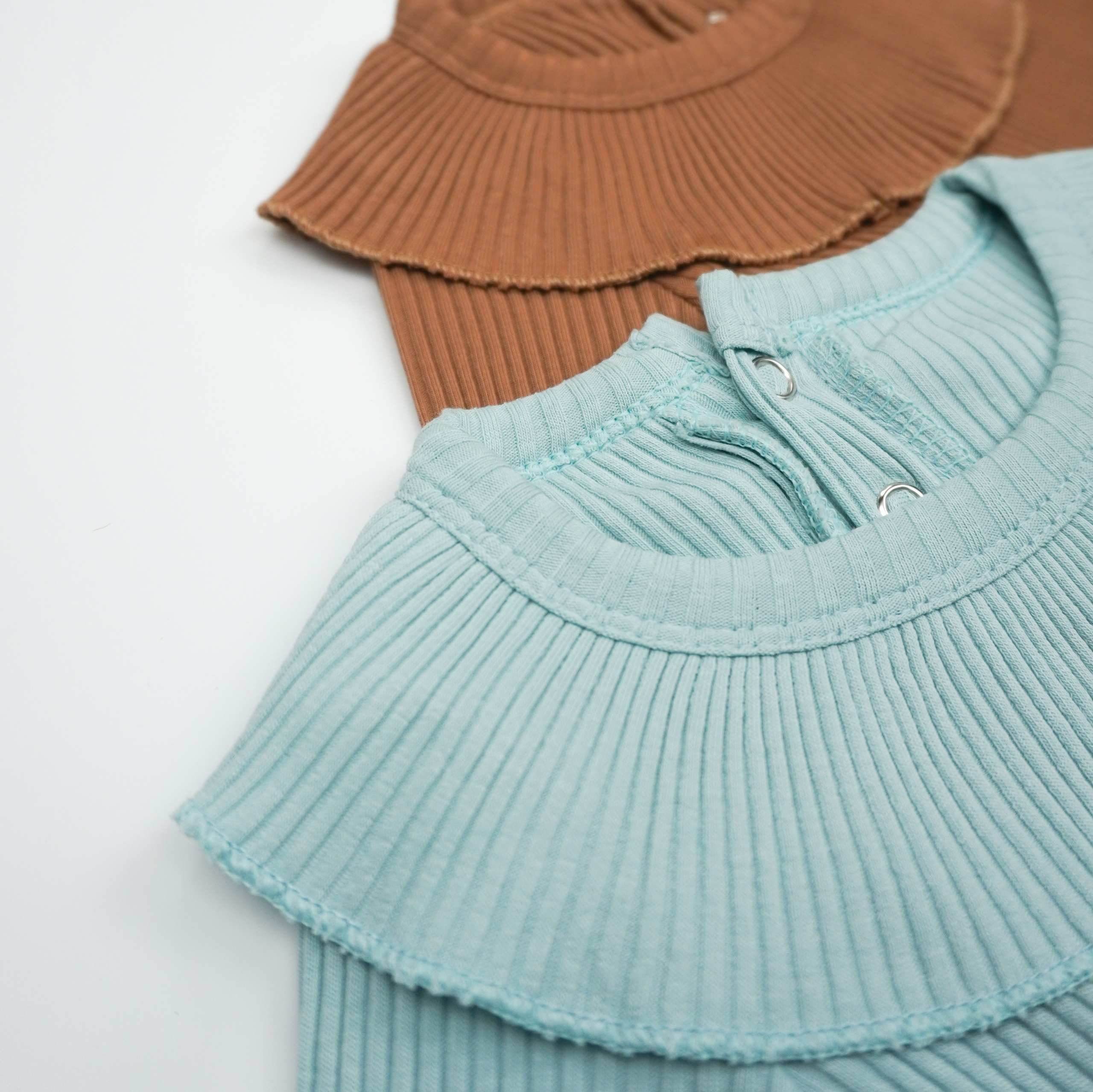 Одежда. Кузнецова Мария — профессиональный фотограф в Санкт-Петербурге | Предметная фотосъёмка, модельные тесты, актёрское портфолио, концерты