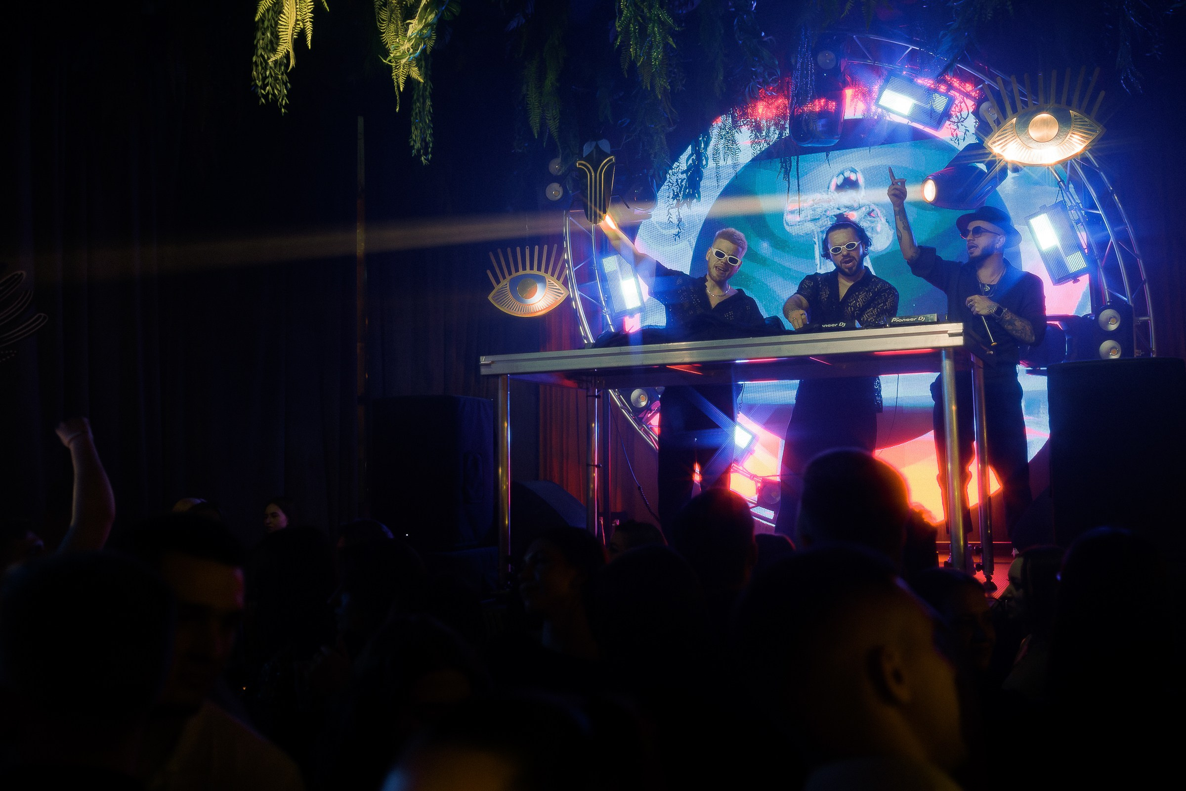 Фотограф на вечеринку спб. VERSLIBRE | Свадебный и репортажный фотограф в Санкт-Петербурге, Москве, и Поволжье