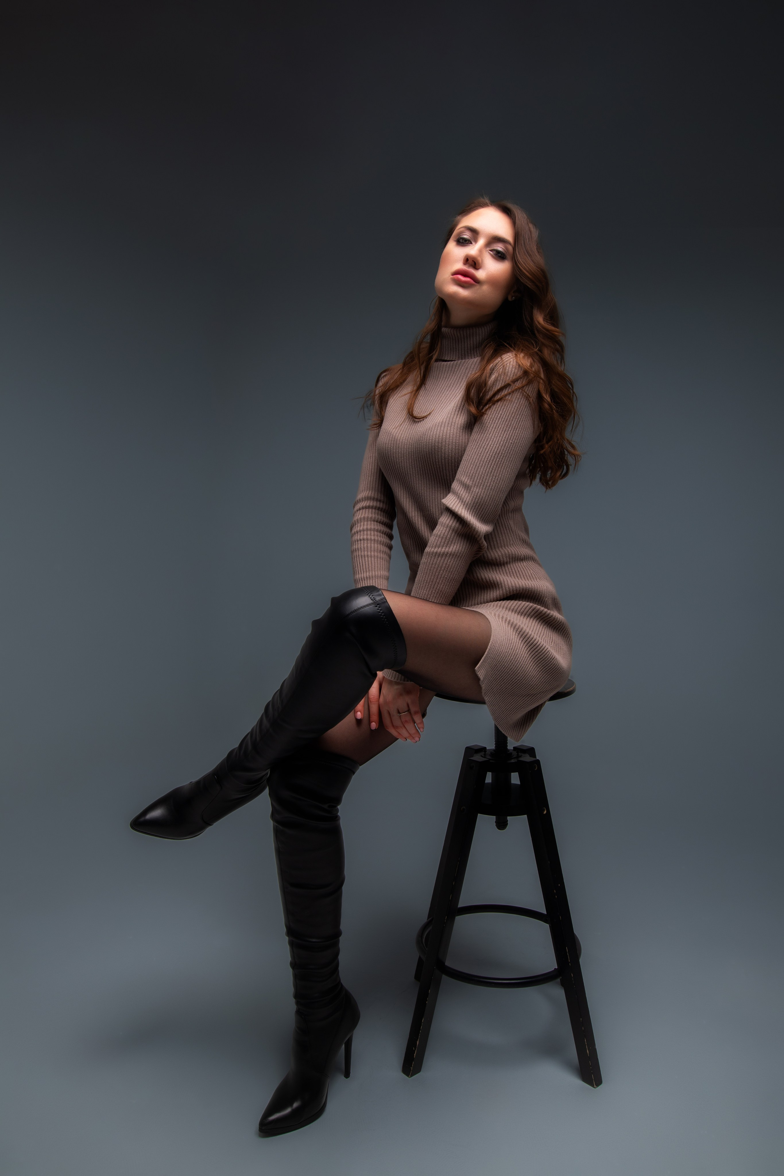 Фотосет с Анастасией в студии на циклораме в формате для «себя»