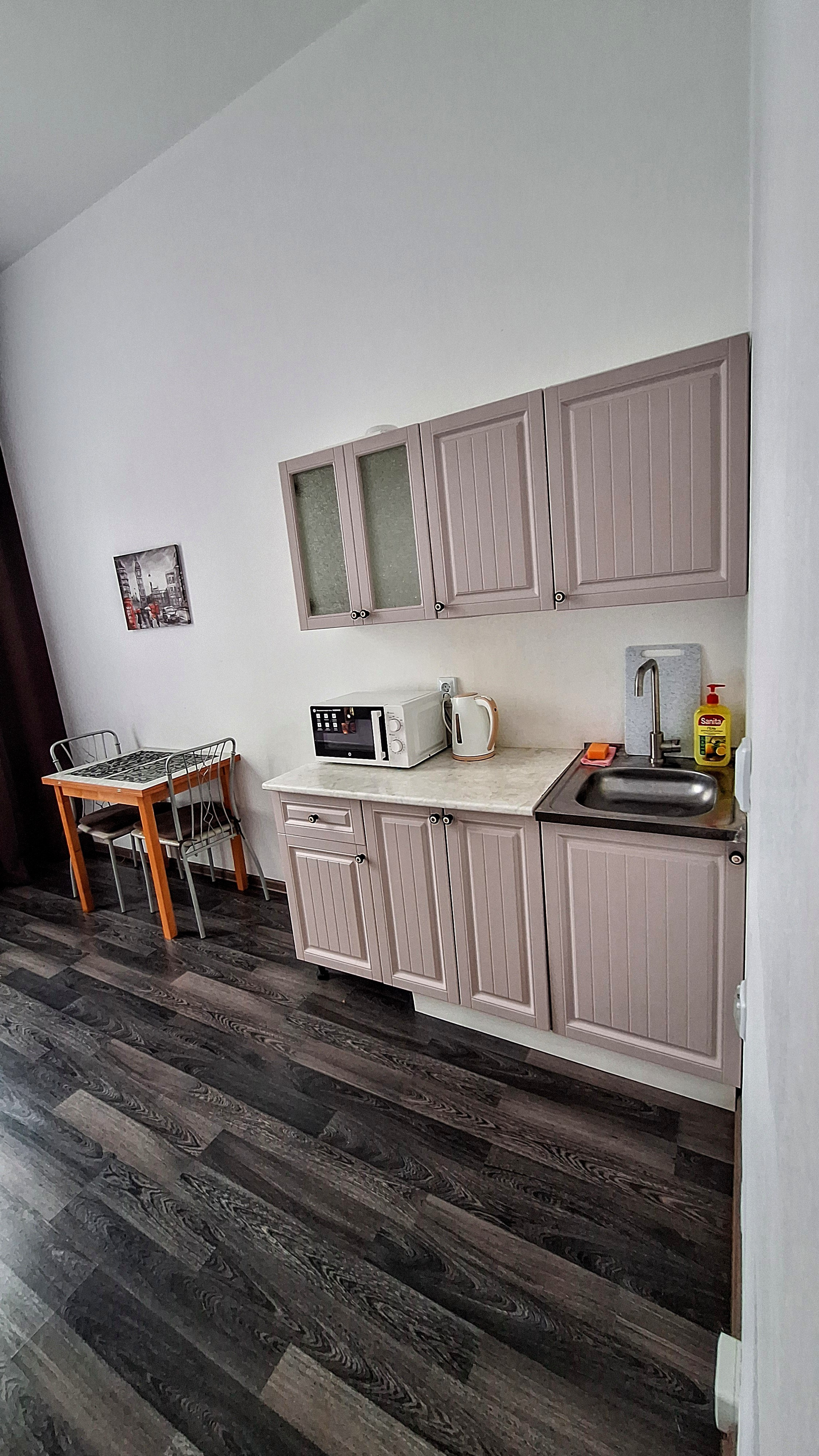 Академика Парина 33 (1 этаж). Posuto4no.ru — квартиры посуточно в Екатеринбурге | Комфортное жильё и быстрое заселение