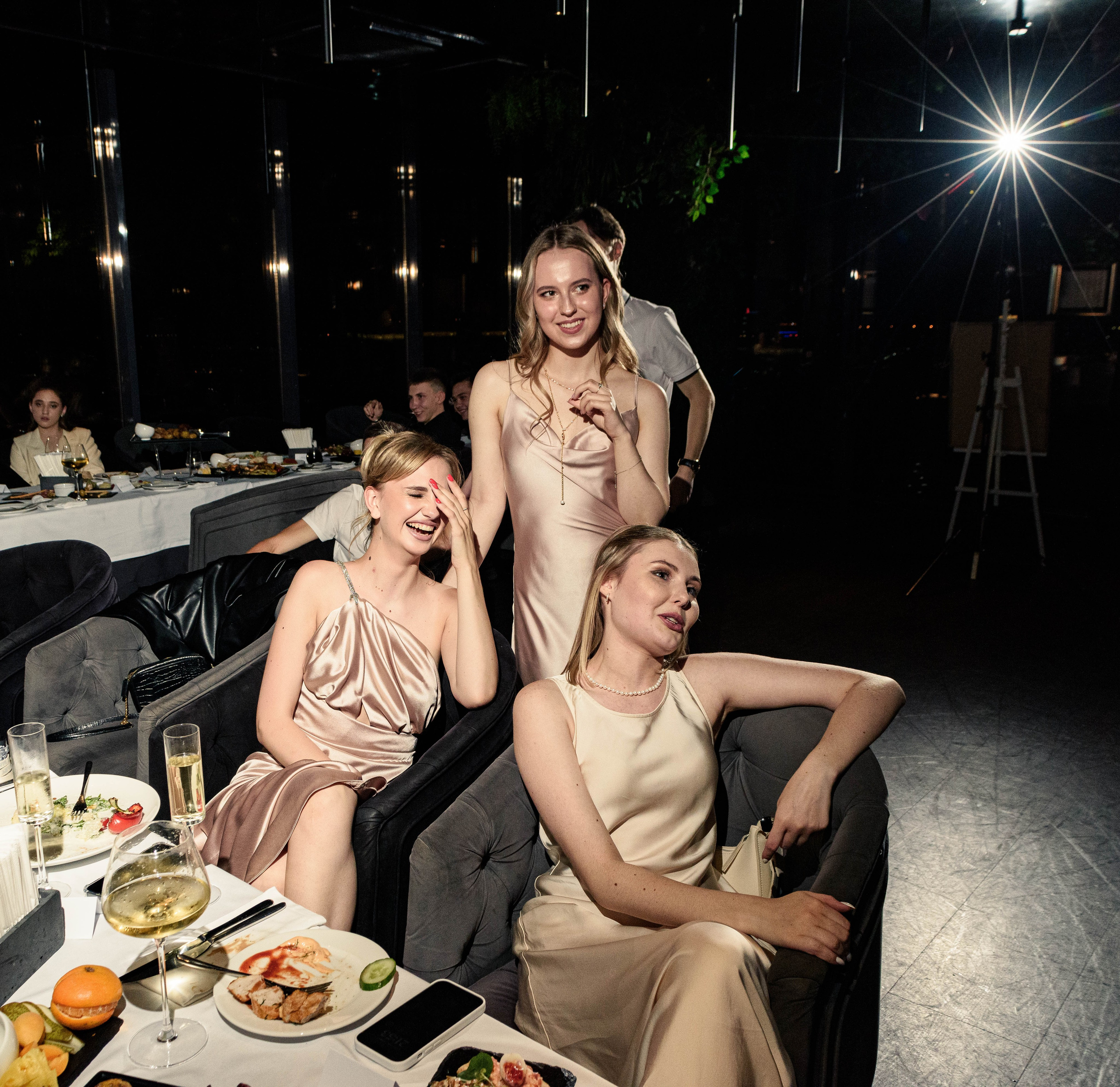 Happy birthday Studio. Артём Бачурин — свадебный фотограф Воронеж