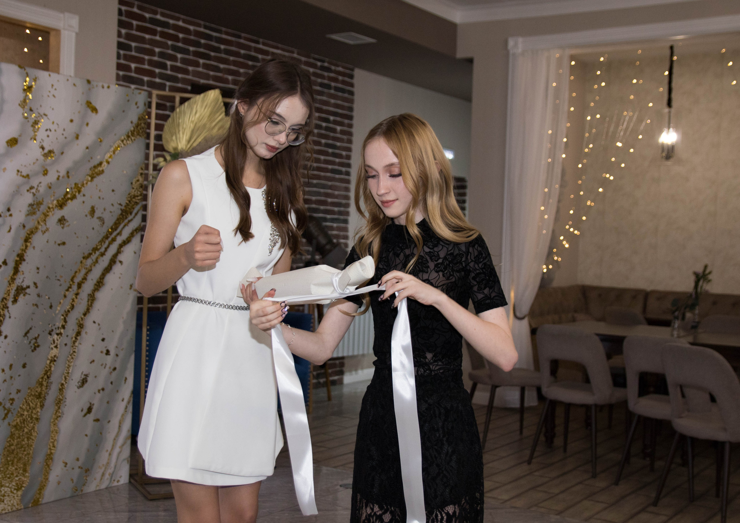 Выпускные. Организатор праздников. Ведущая Марина Гребенникова