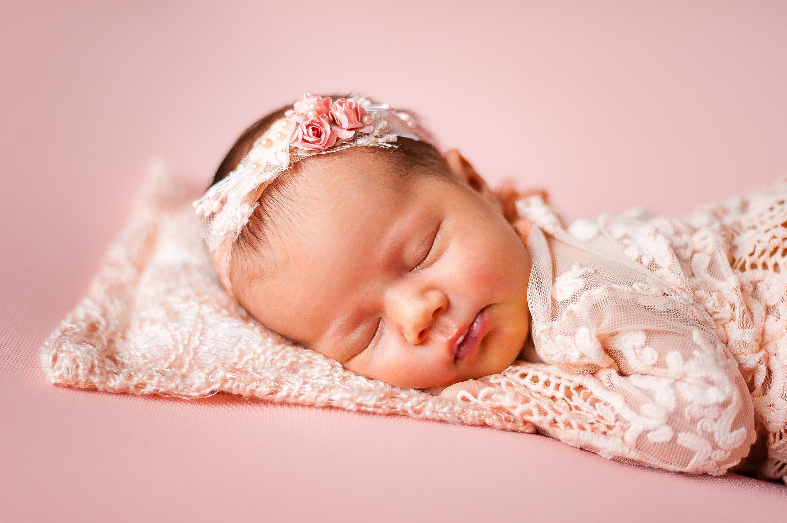 Ксюша, 9 дней. Фотограф новорождённых в Йошкар-Оле Ильмира Сидоркина