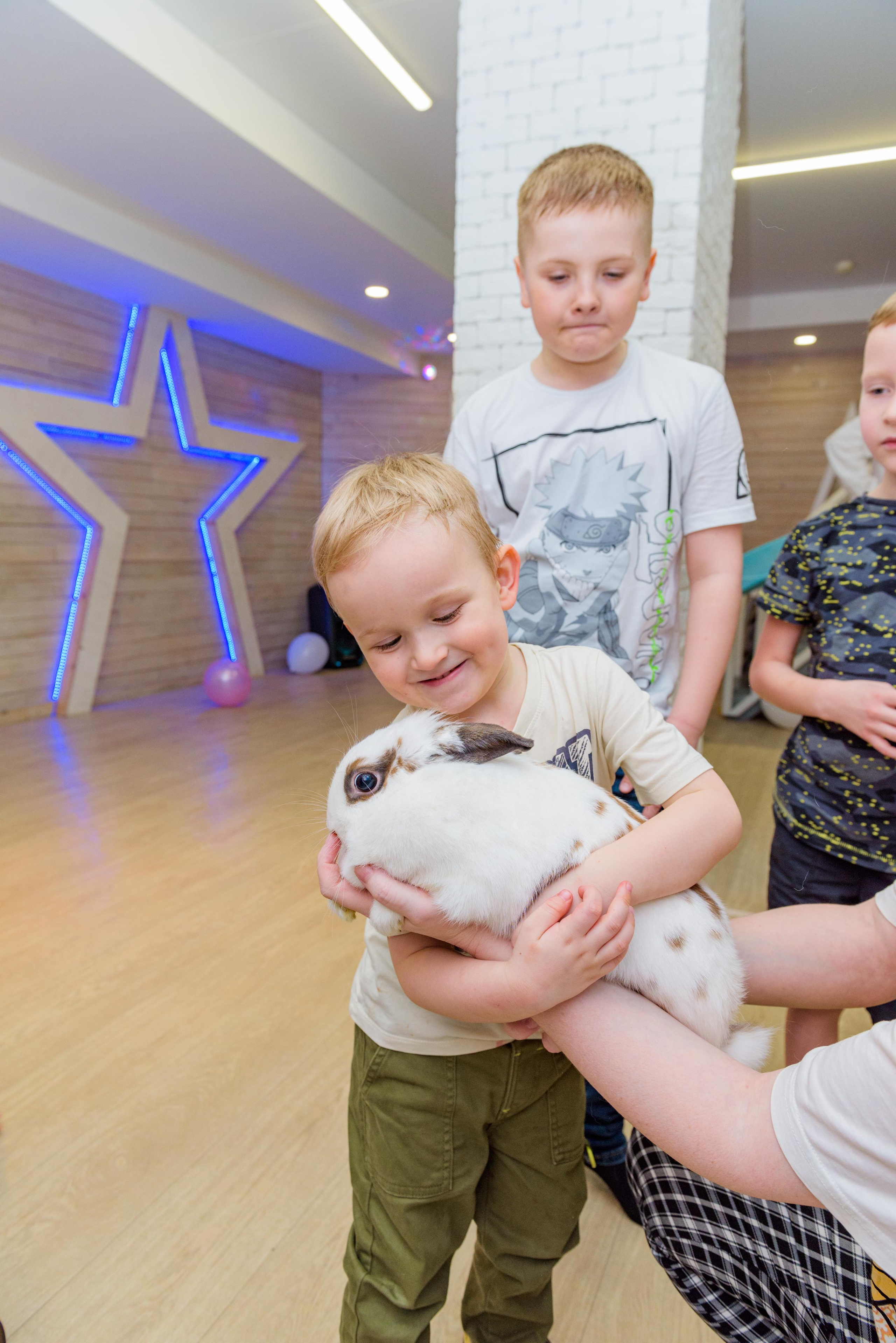 Ксюша. Первый детский лофт. Семейный и свадебный фотограф во Владивостоке