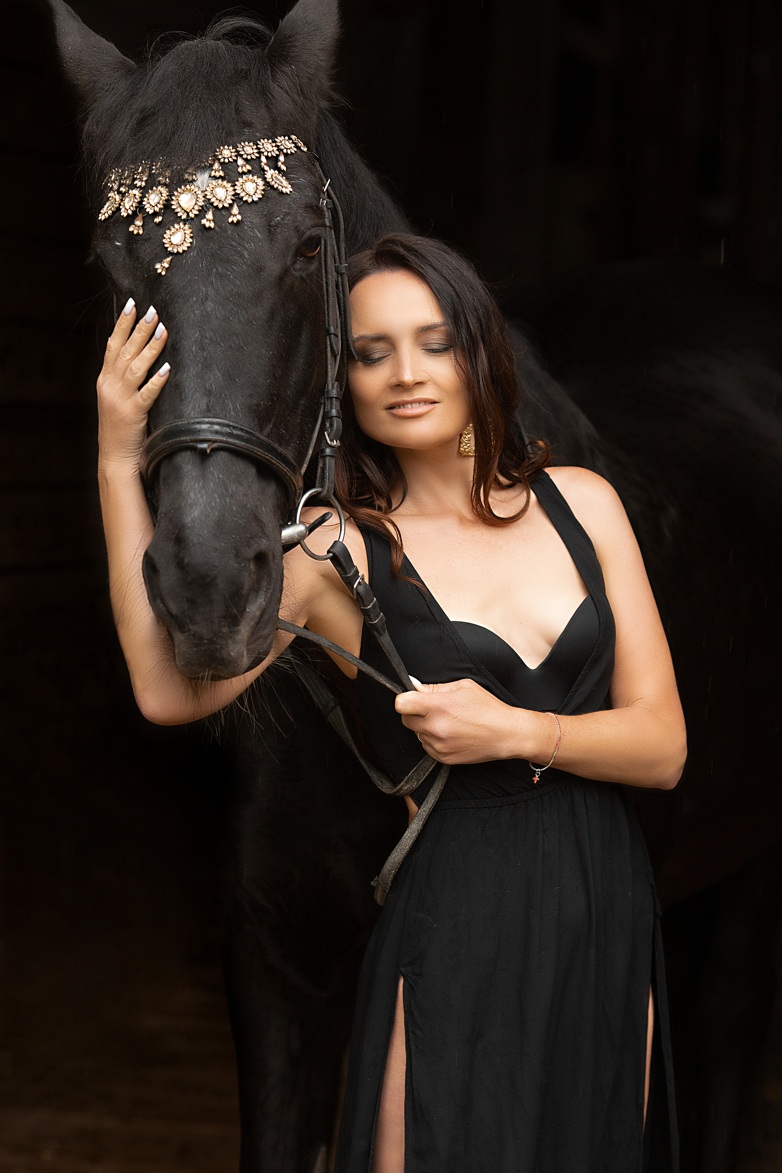 Фотосессия Юлии и Жасмин 19.06.22. Фотосессия с лошадьми в Нижнем Новгороде