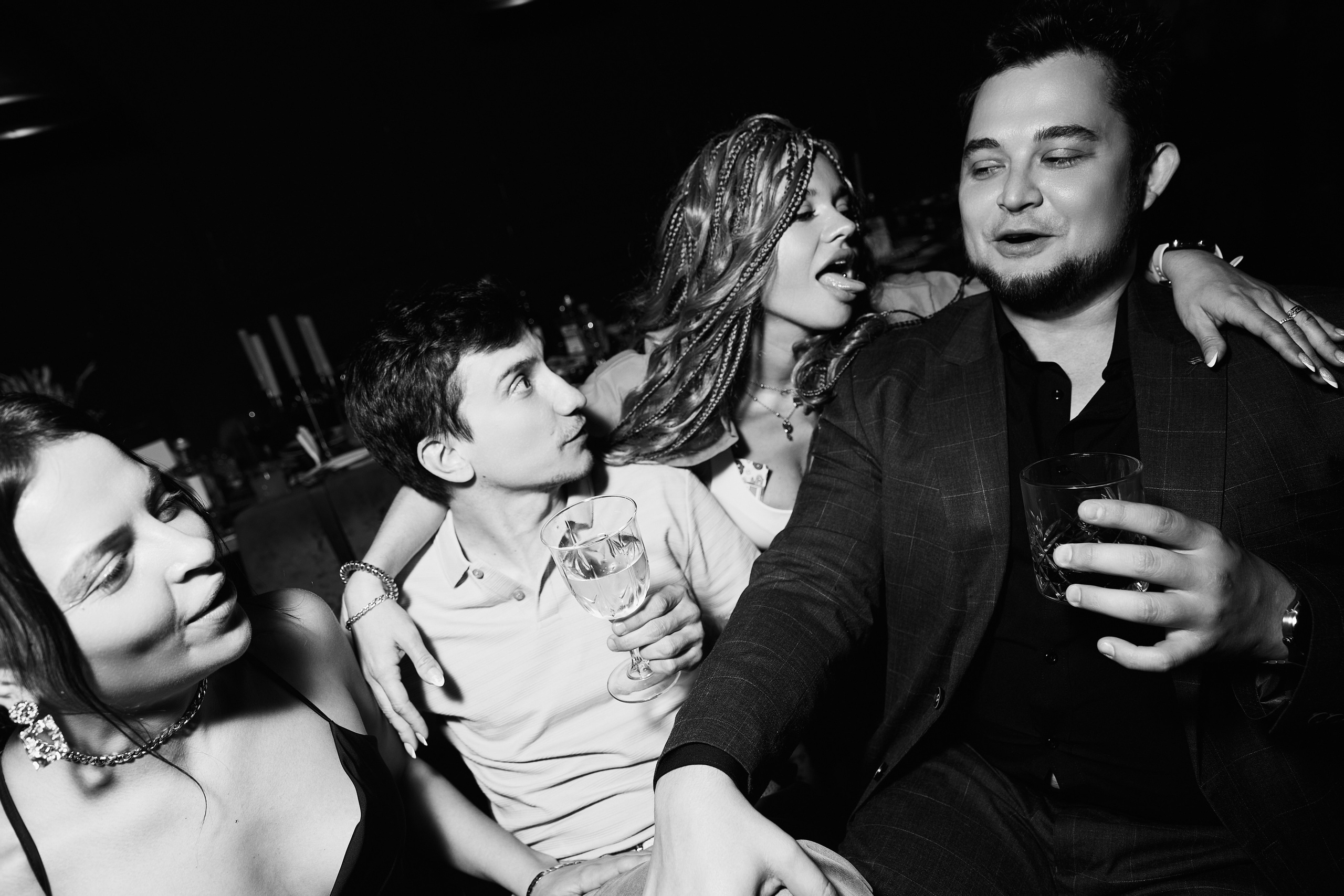 HOLIDAY IN AVRORA ROOM 10.08. Свадебный репортажный фотограф краснодар максим дремов дрёмов фотосессия студия цена