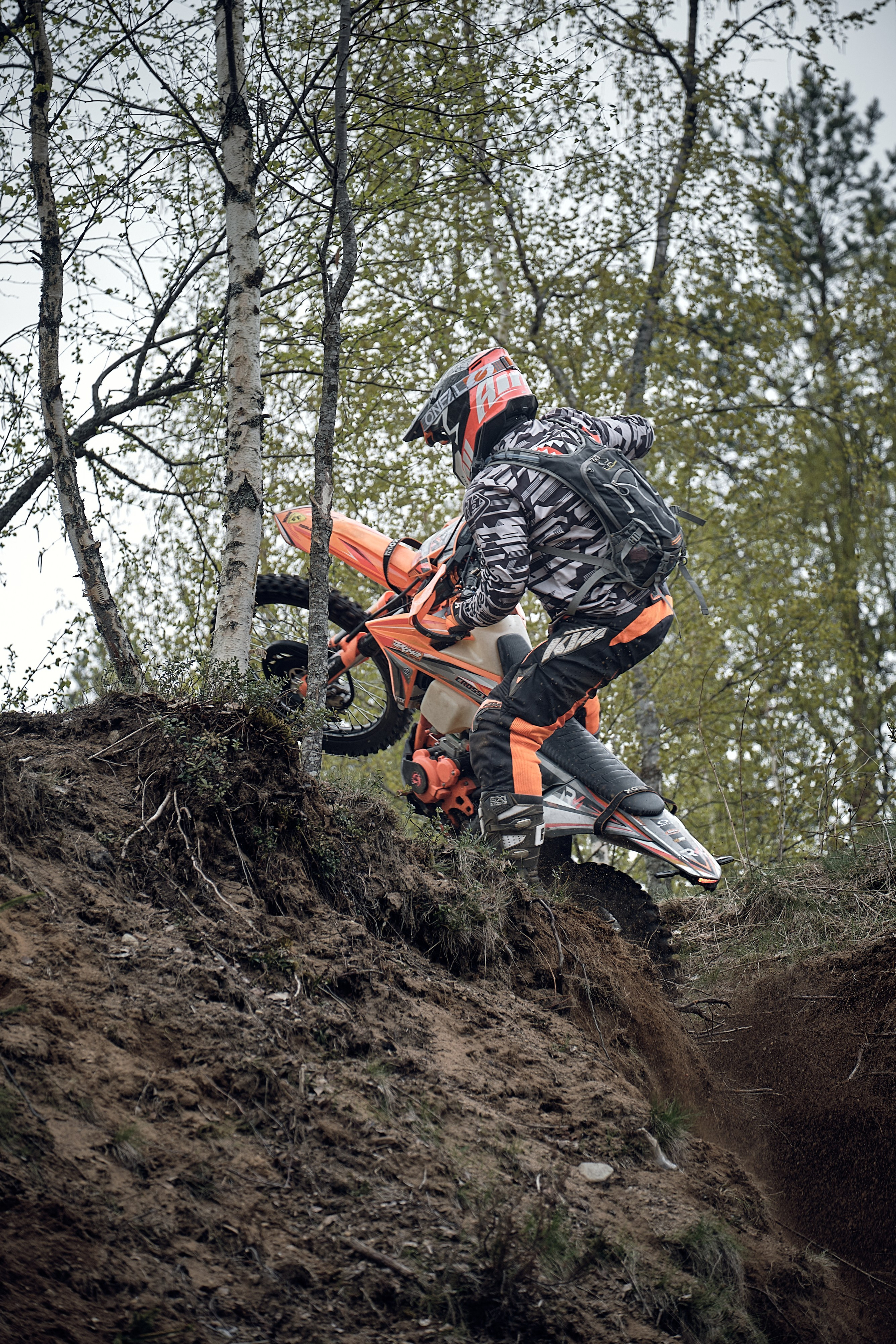Репортажный фотограф в СПб и Гатчине. Свадебный фотограф в Санкт-Петербурге Гатчине и ЛО