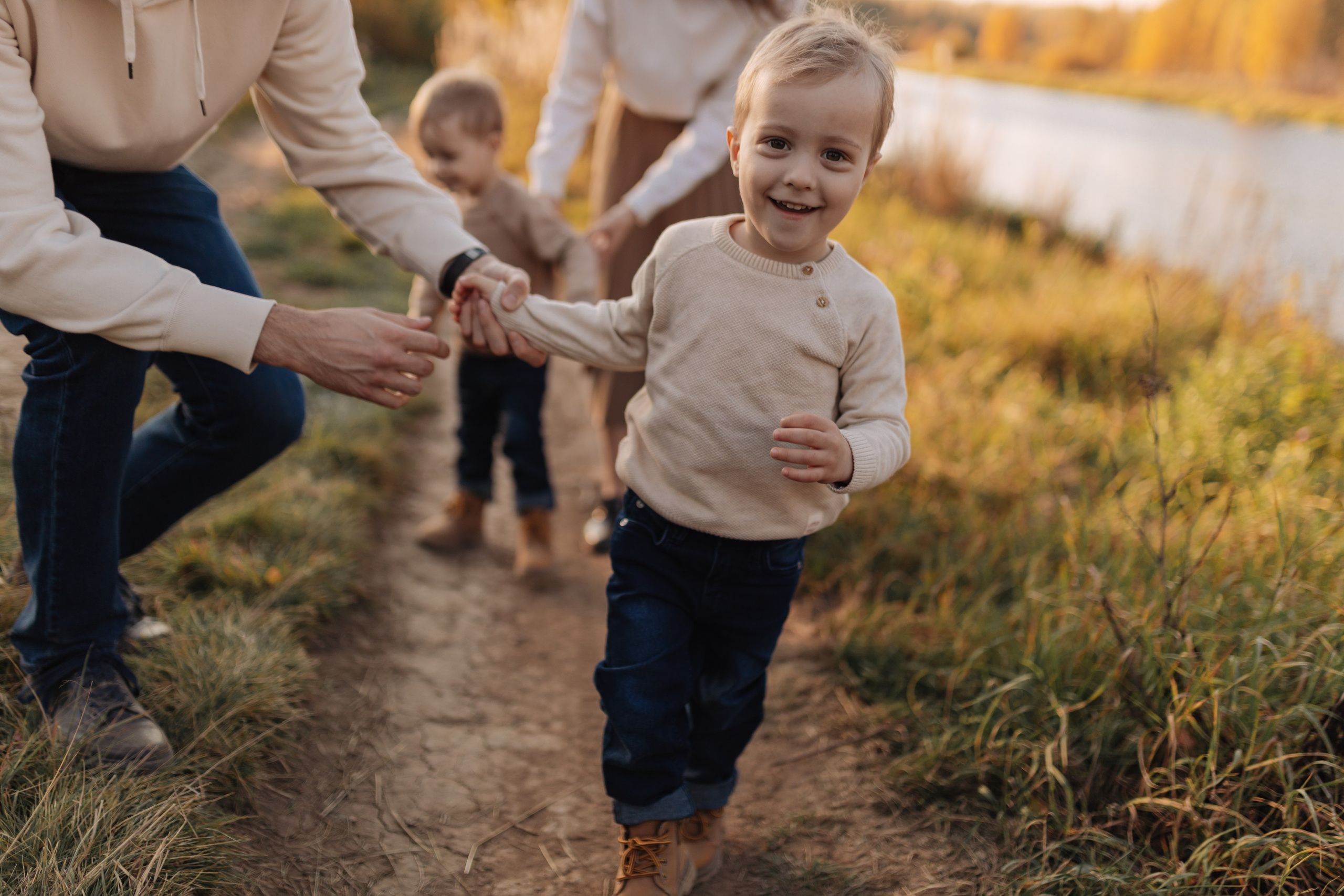 Осень с семьей Вадима и Данила. Семейный фотограф Альбина Крутелева, Екатеринбург, Ревда