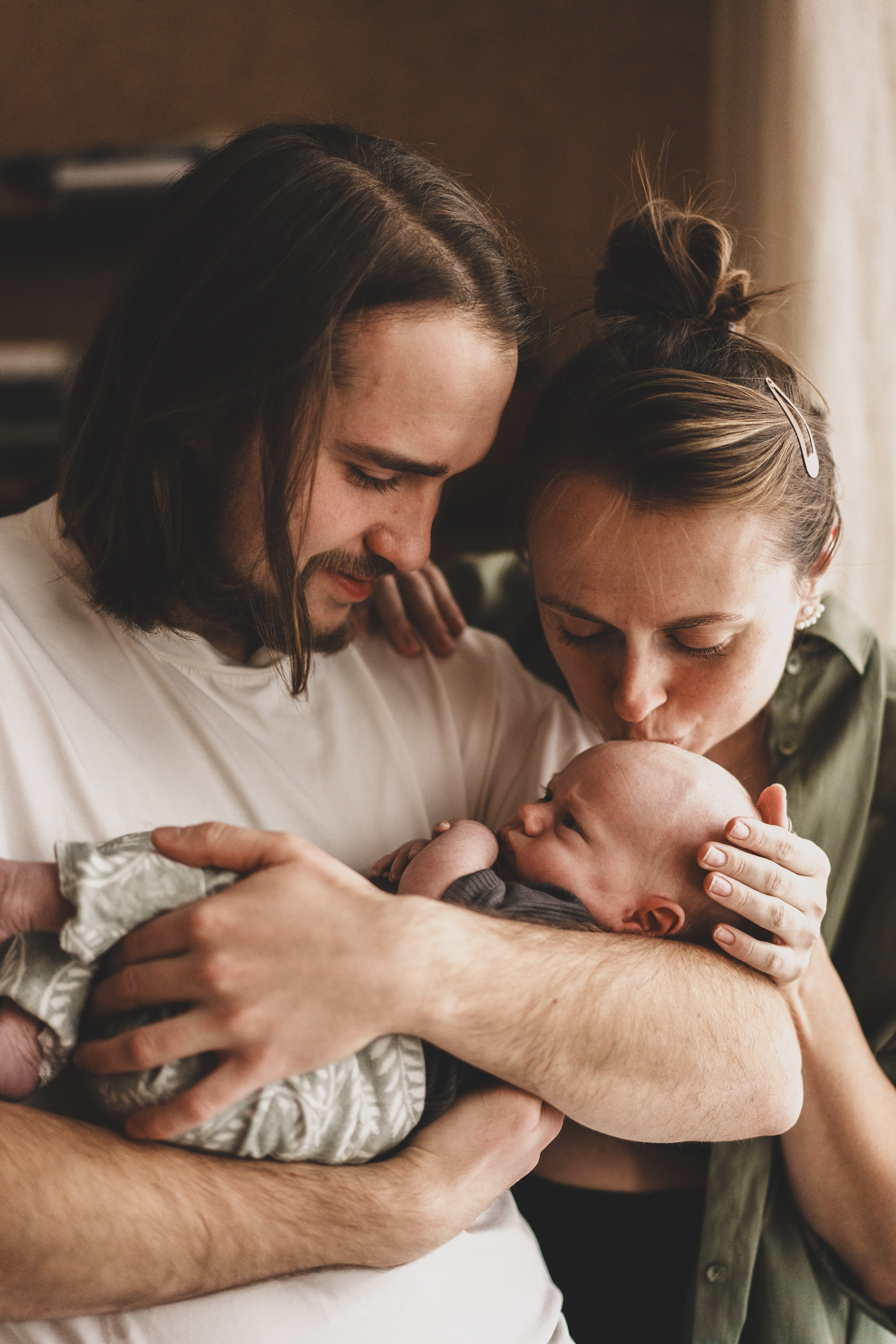 Малютка Аглая с родителями. Семейный и детский фотограф и видеограф в Москве, Серпухове и Тарусе Валерия Сорокина