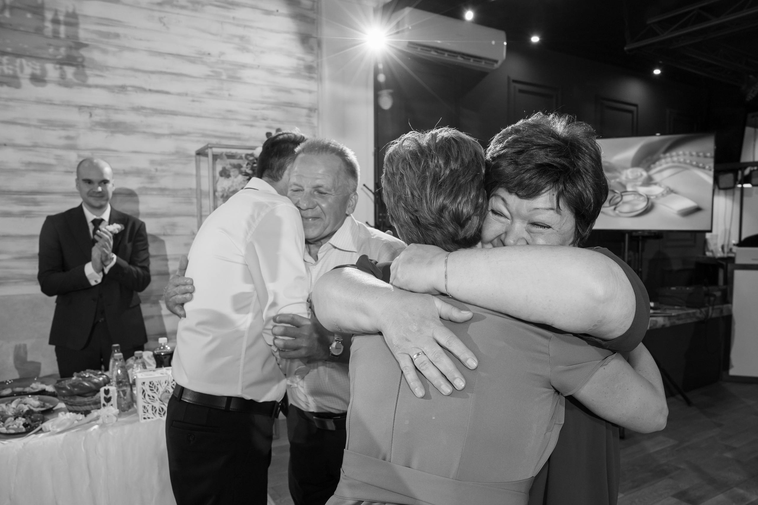 Полина и Дмитрий, загородный клуб «Барин», ЗАГС в г. Пушкино. Свадебный и репортажный фотограф (Москва, Королев и другие)