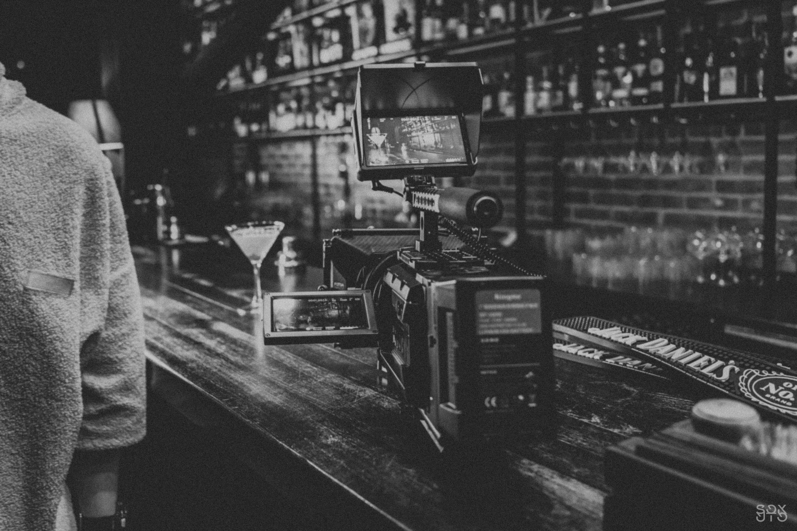 Видеопродакшн BACKED ROLL