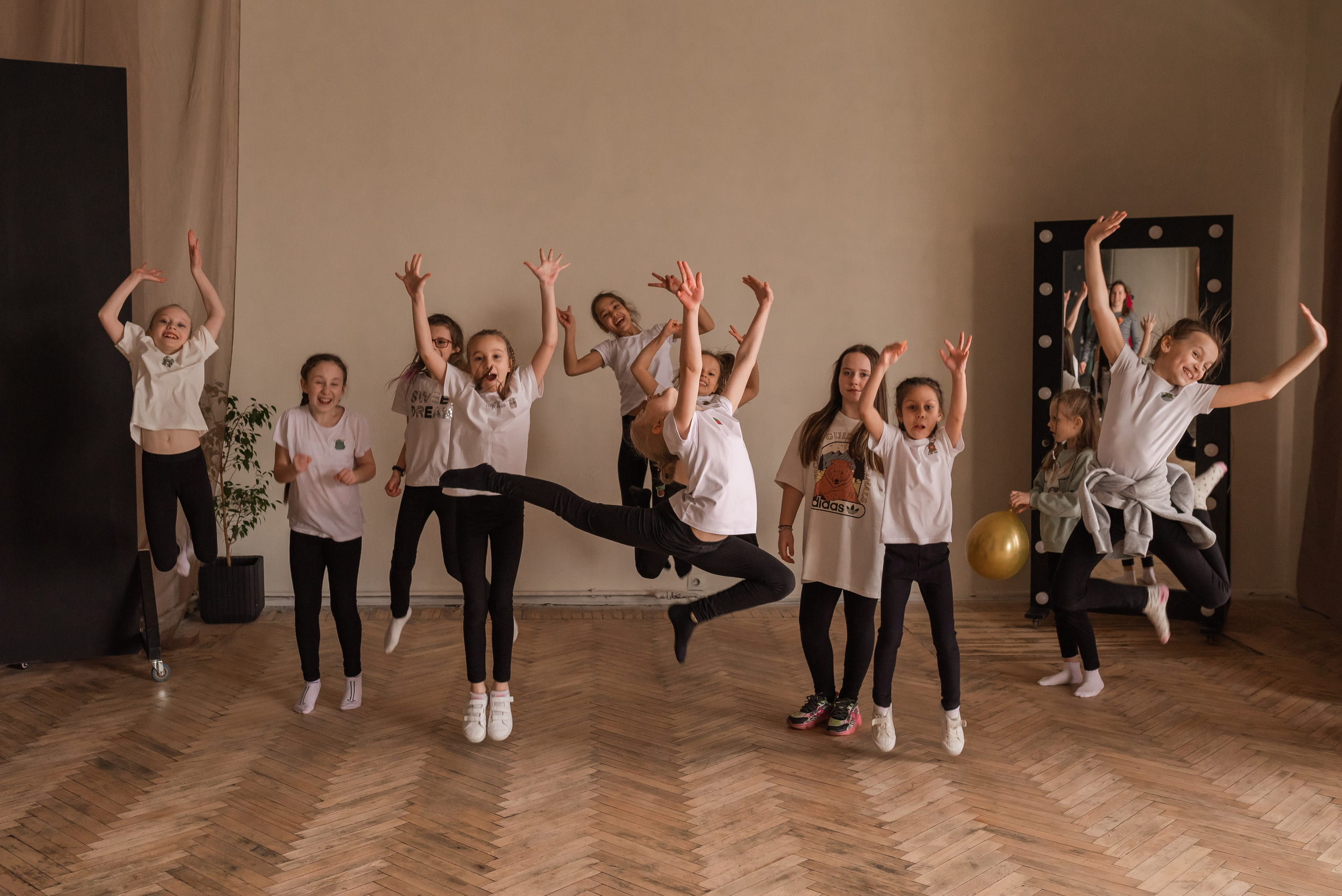 Детский праздник в студии «Фабрика». Фотограф в Волгограде и Волжском