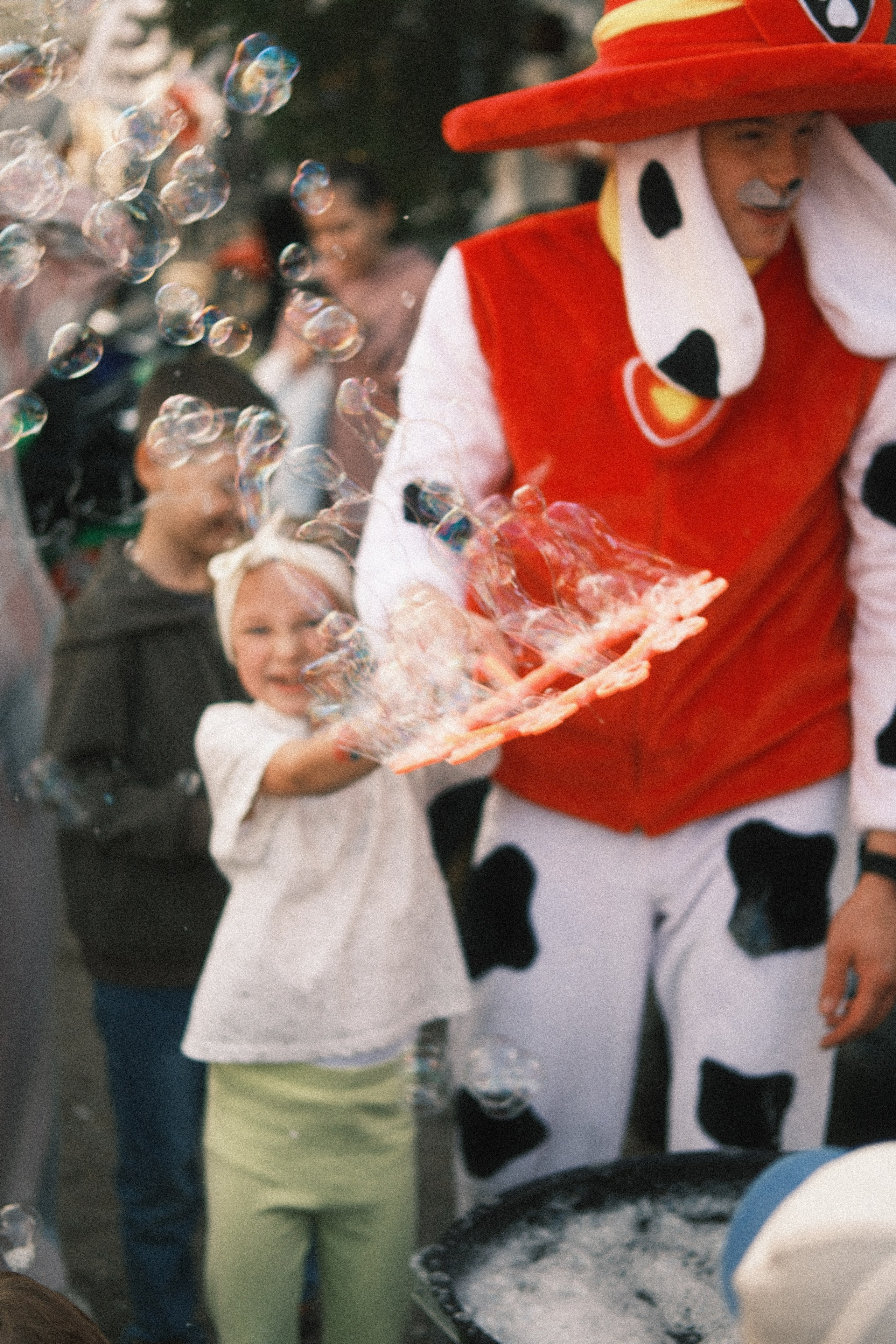 Выставка ретро автомобилей Нижнекамск ЦКИ База. Свадебный Фотограф в Нижнекамск Татарстан Максим Липин