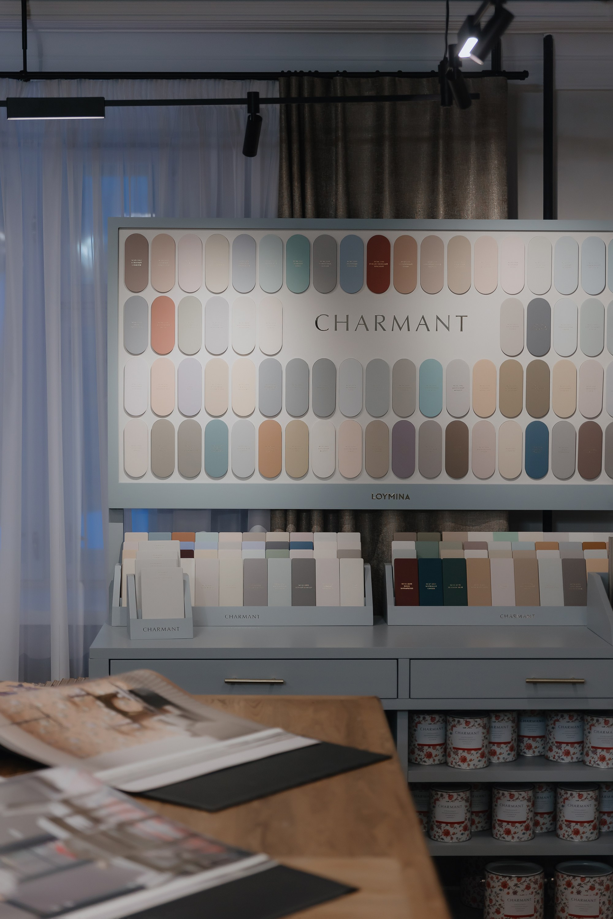 Открытие нового пространства интерьерного салона L. DECO в феврале 2025. L. Deco интерьерный салон. Краски/обои/лепной декор