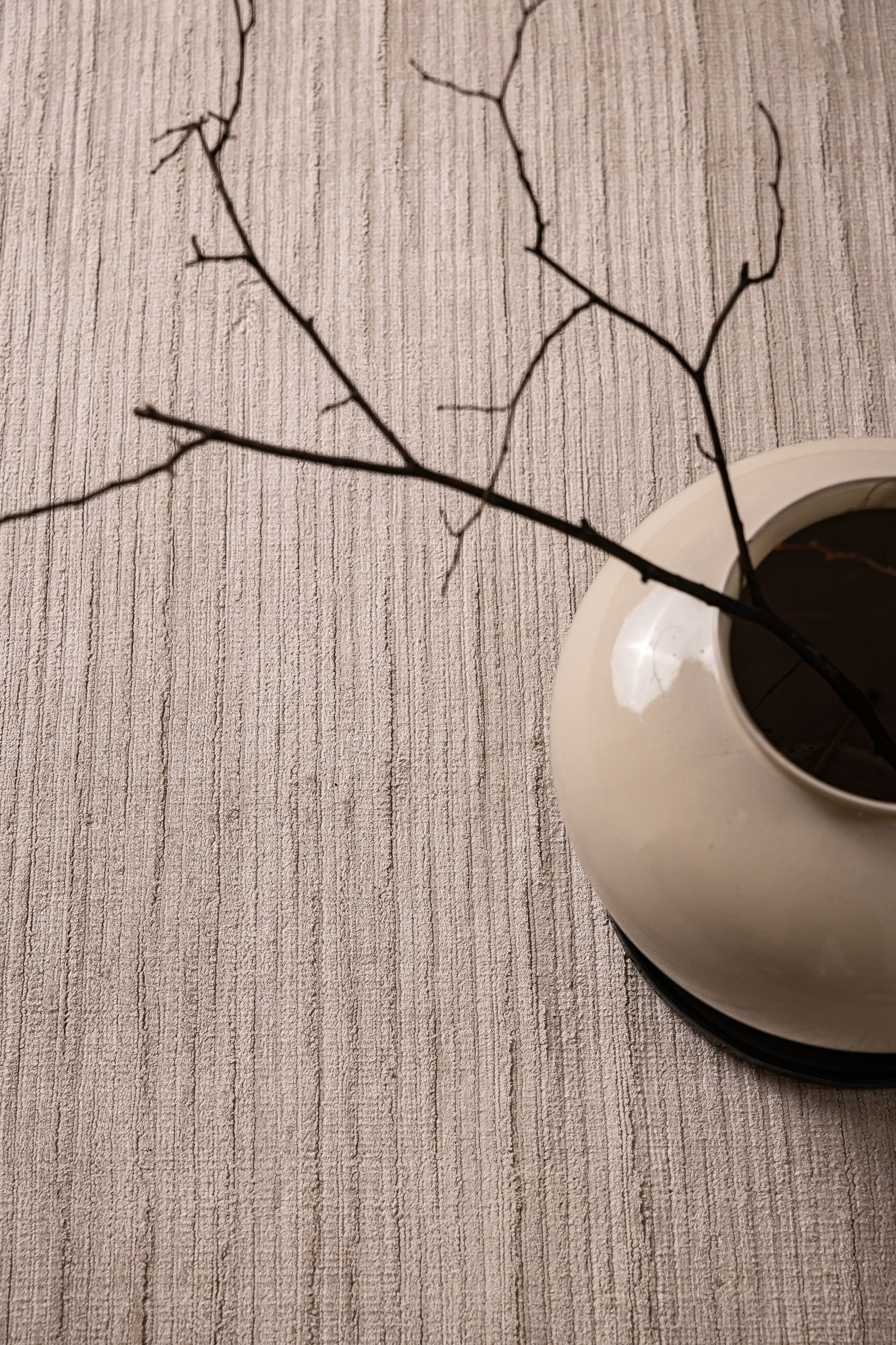 Ковры Decaro Rugs. L. Deco интерьерный салон. Краски/обои/лепной декор