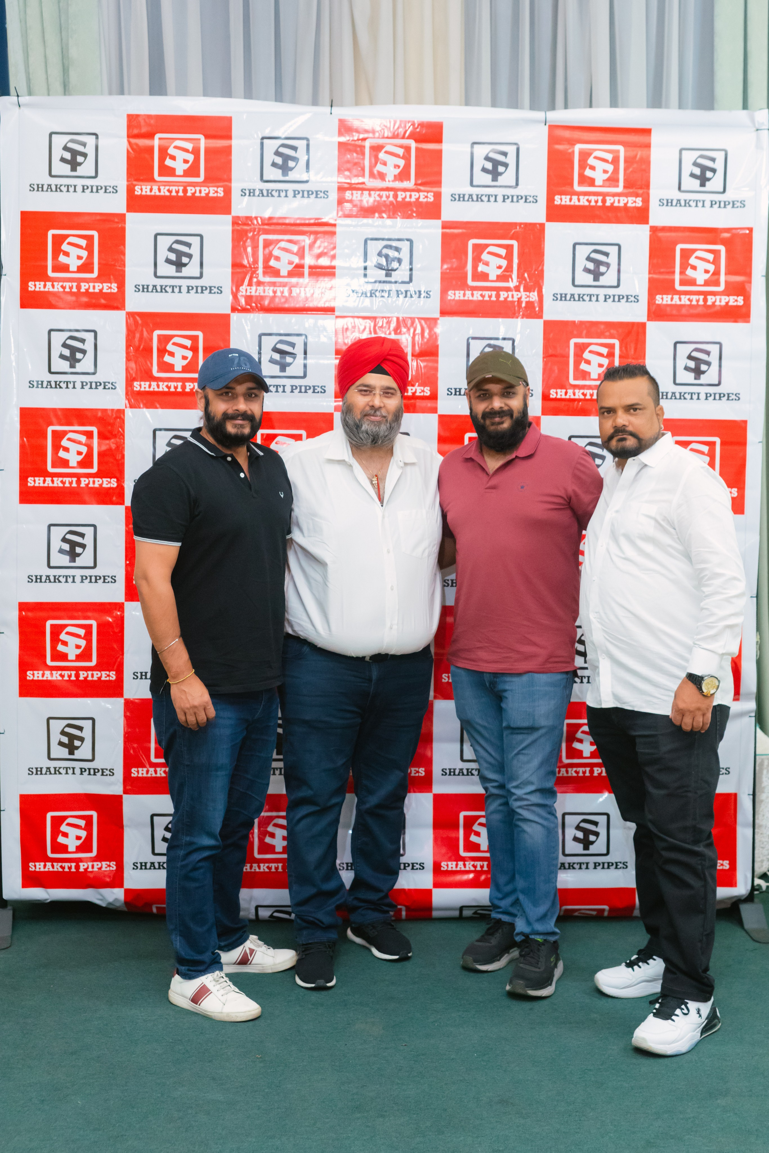 Shakti Pipes. Профессиональная съемка в Алматы