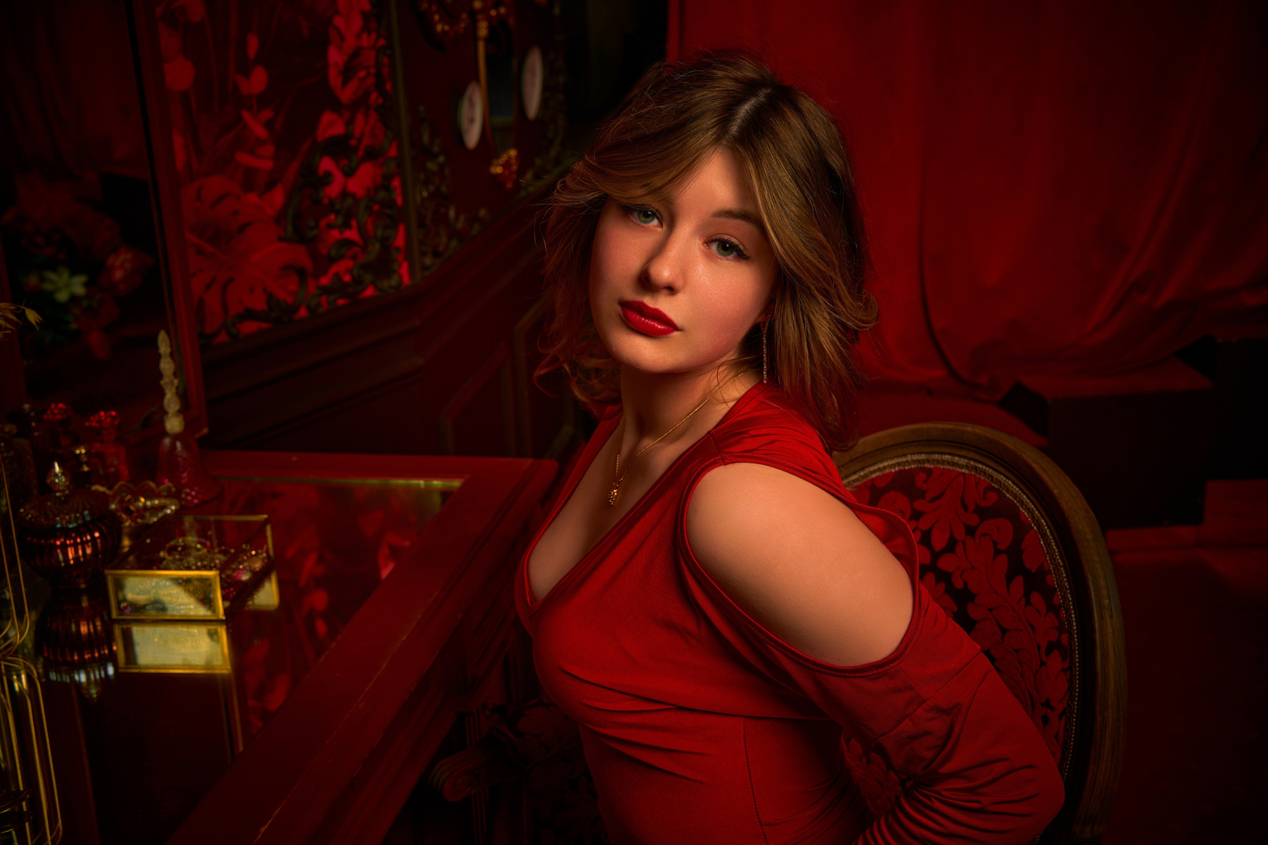 Тайна алого зала. Фотограф Вавилин Николай Москва