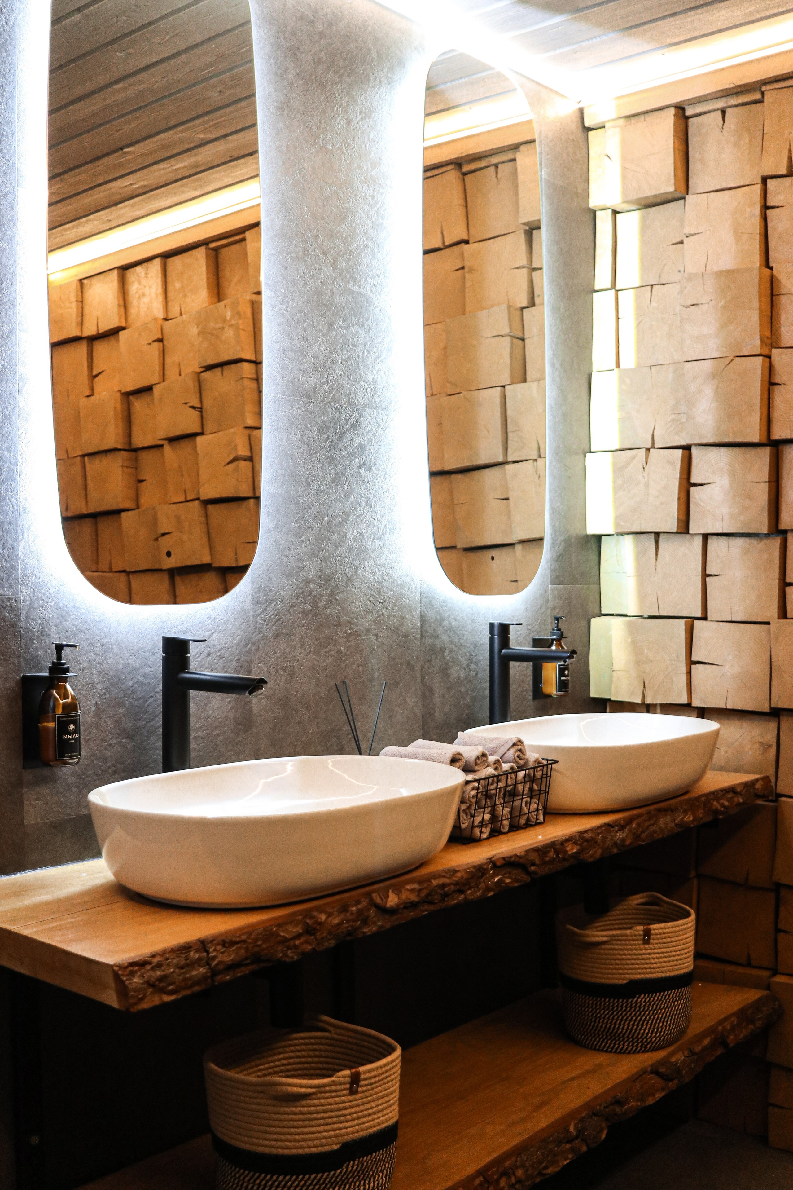 «Pinewood» ресторан, респ. Алтай. Контент фотограф Дмитрий Борисов