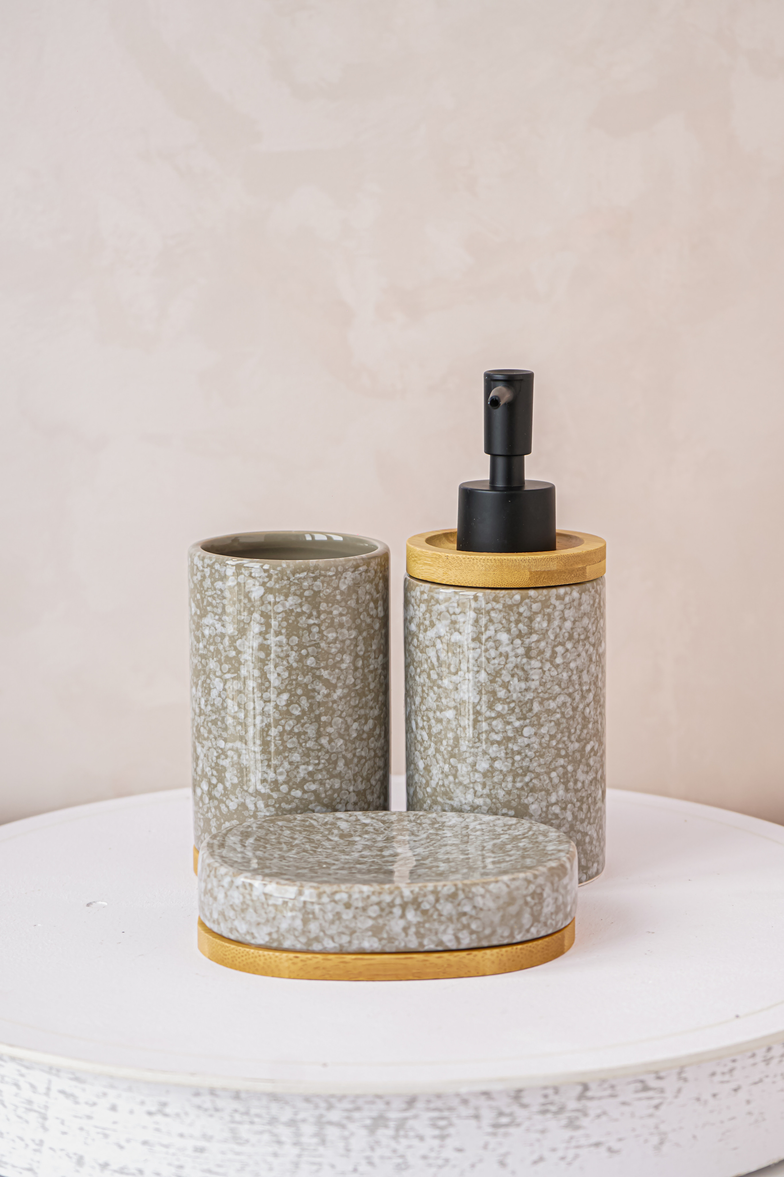 Предметная. Для Wildberries. Диспенсеры. Видеограф. Фотограф. Роберт Манукян