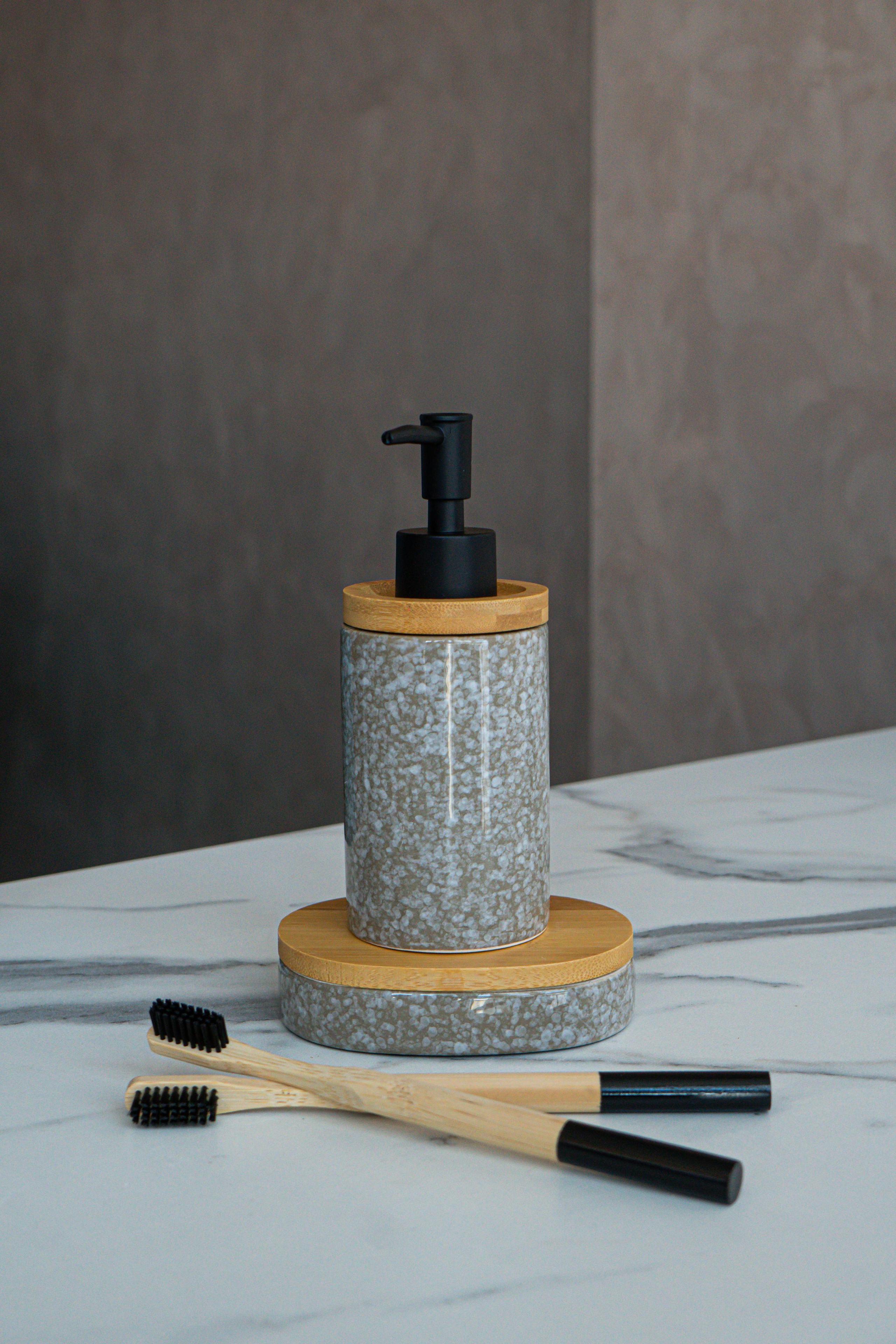 Предметная. Для Wildberries. Диспенсеры. Видеограф. Фотограф. Роберт Манукян