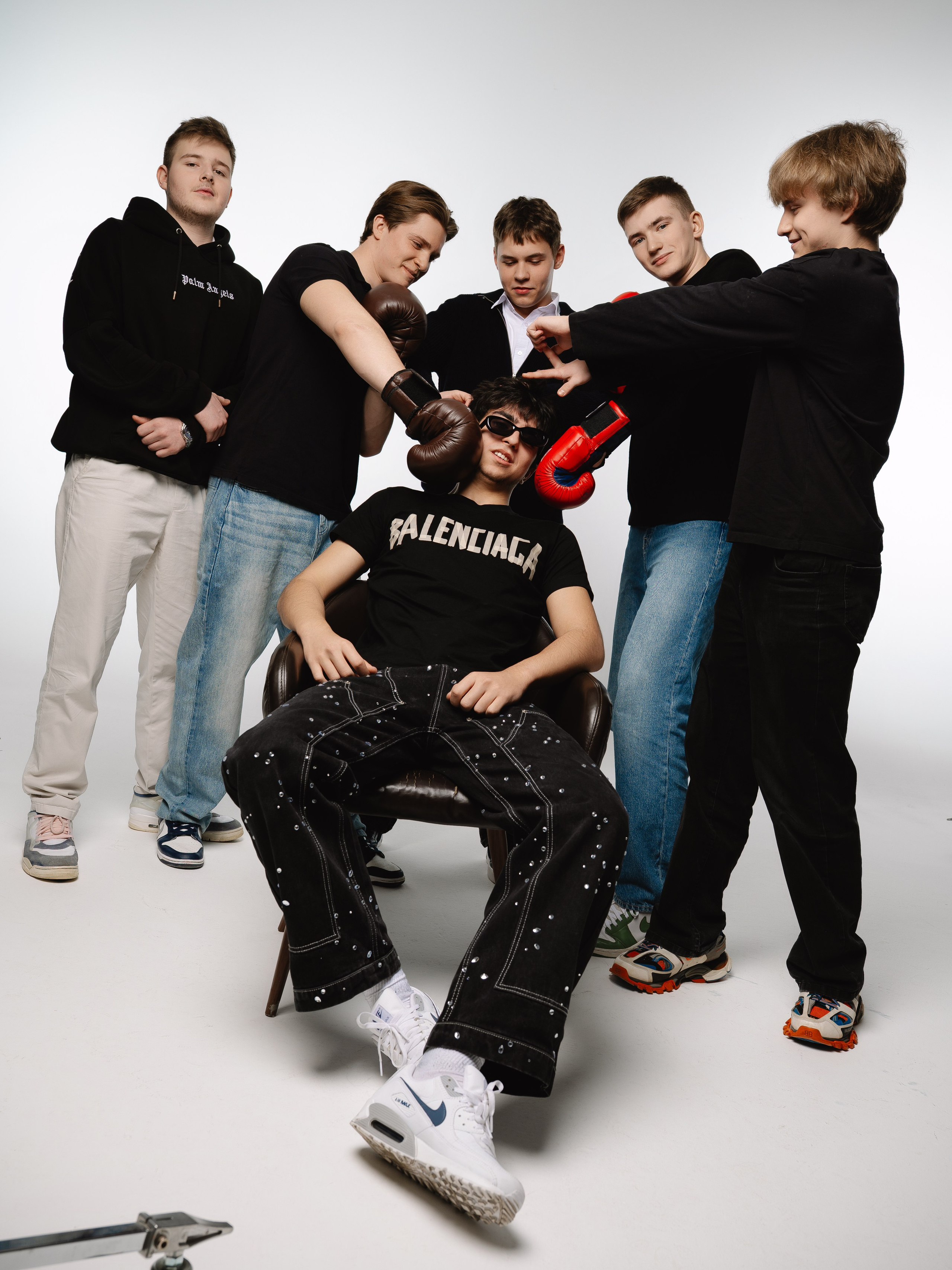 Галерея. Nostalgia Studio | Школьные Выпускные альбомы