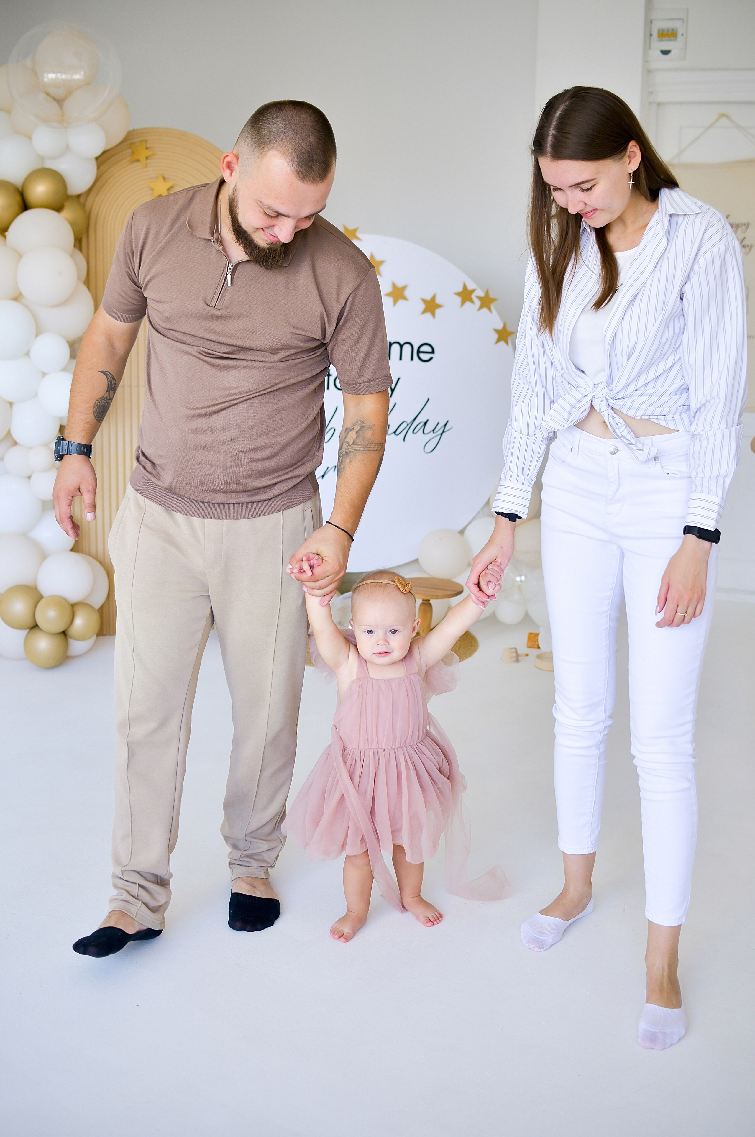 Детская семейная фотосессия на годик. Фотограф новорожденных Краснодар Малышенко Надежда