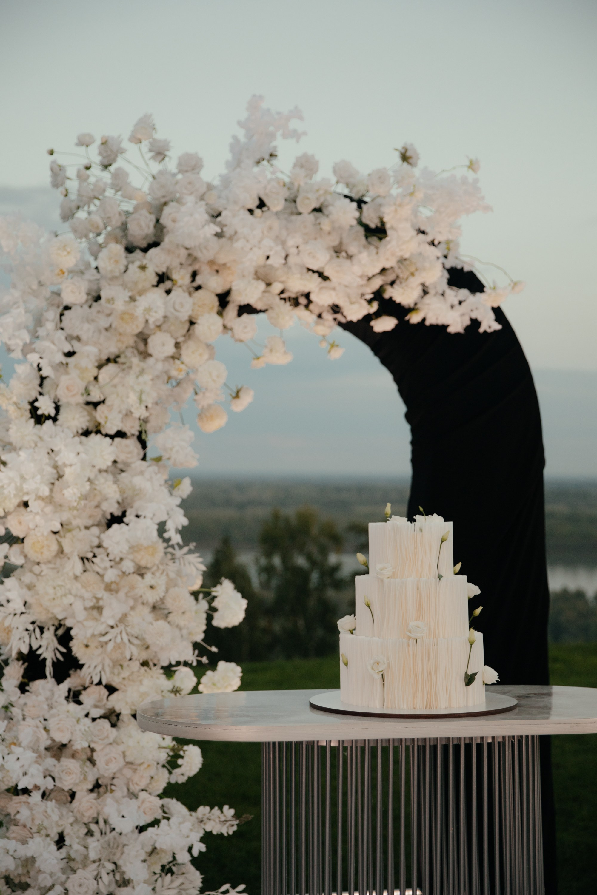 Александр и Адина. Фотограф Барнаул Полина Теплова