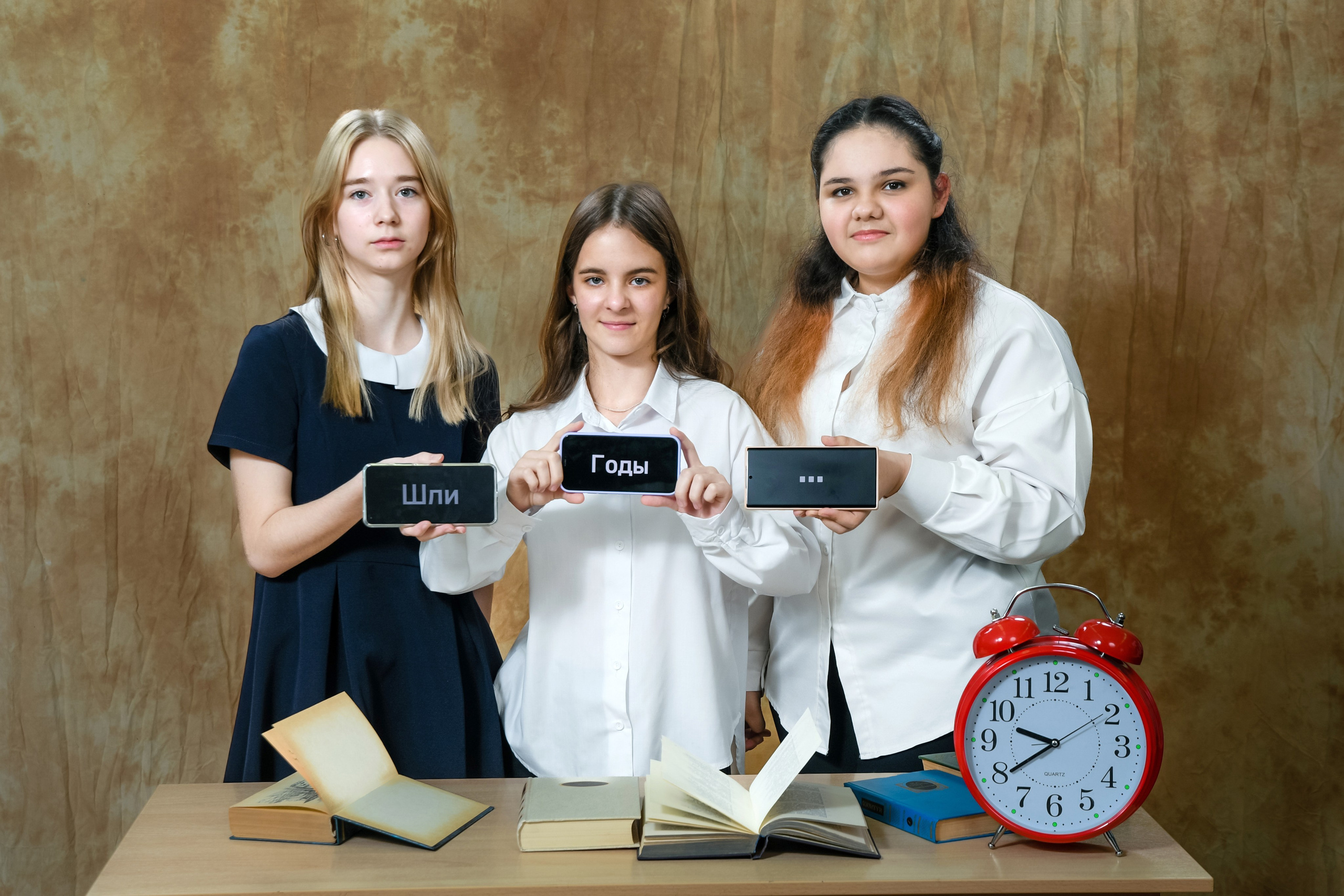 Студийная фотосессия для выпускного альбома в школе. Вячеслав Скрипник Фотограф Краснодар