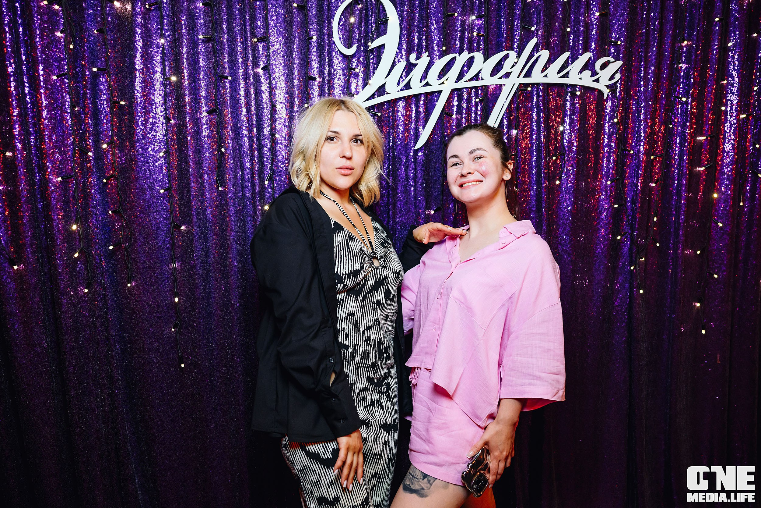 Фоторепортаж из караоке-клуба Эйфория. One Media Life: фоторепортажи, фотоотчеты с мероприятий и заведений