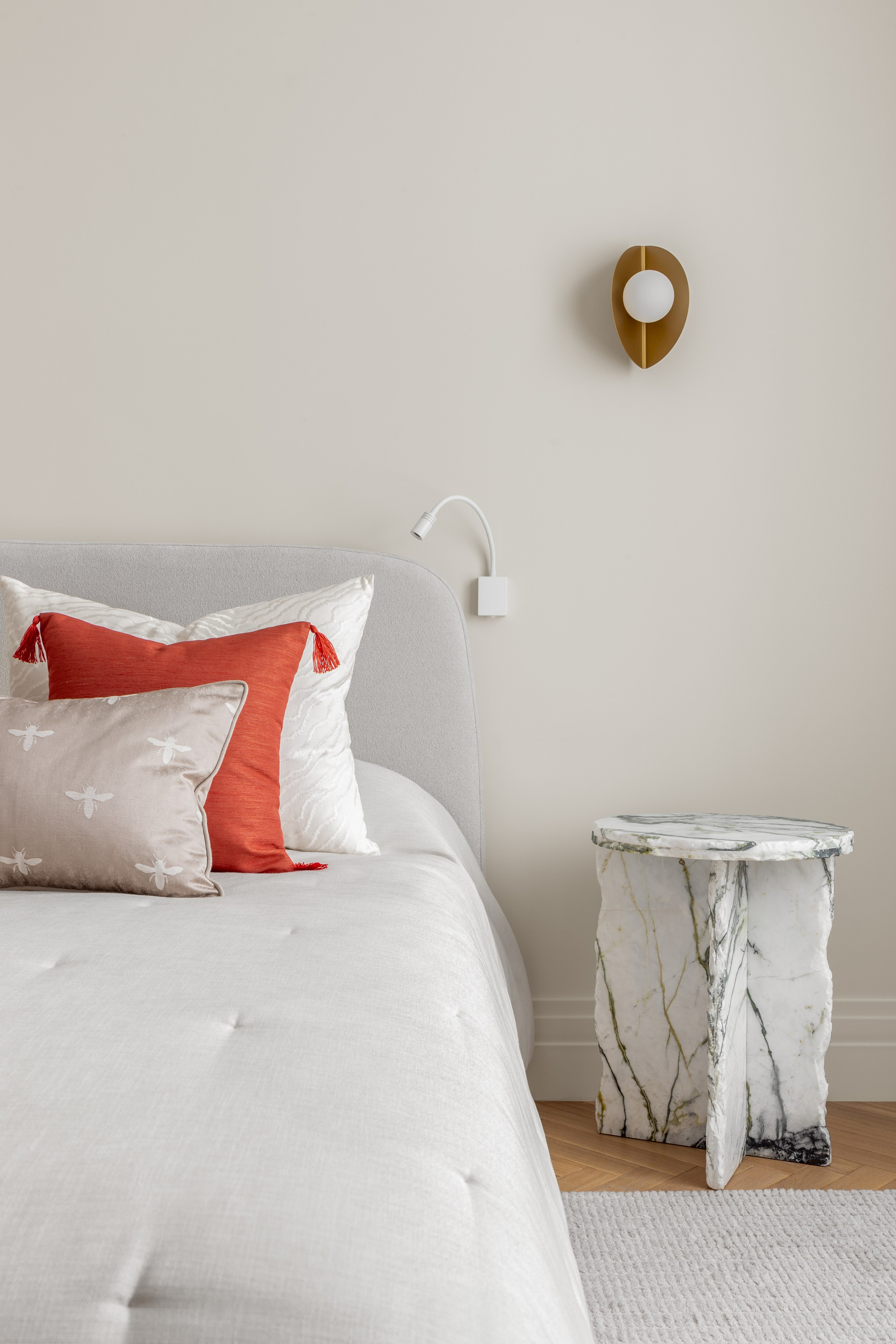 Фотосъёмка домашнего текстиля в интерьере. Roman Yakunin — interior photographer in Almaty, Kazakhstan