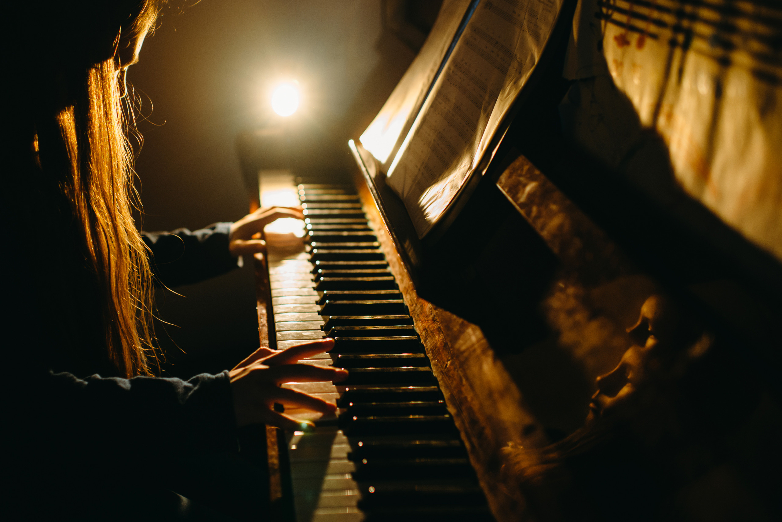 Новогодняя семейная фотосессия дома. Семейный и детский фотограф в Санкт-Петербурге Маша Бичан