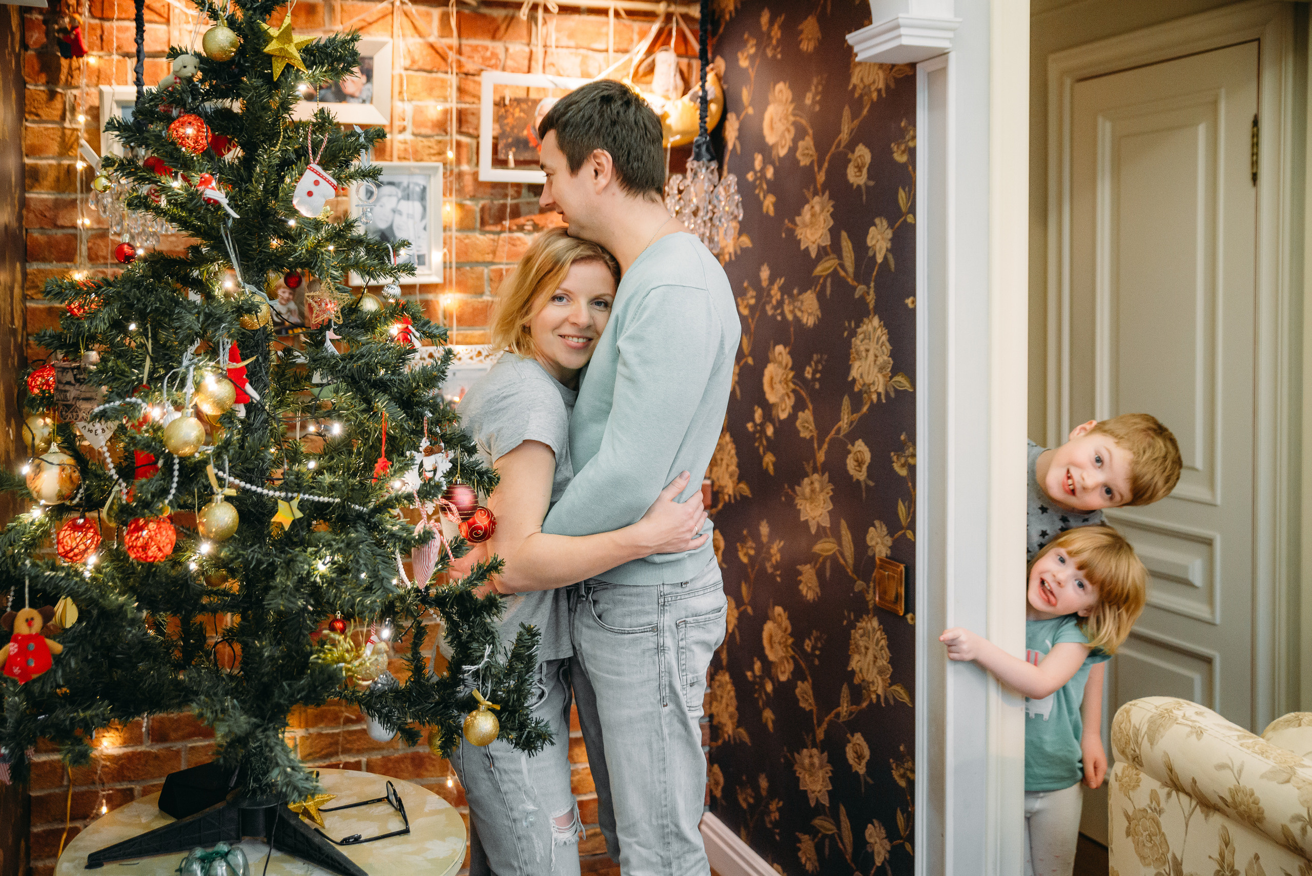 Домашняя новогодняя фотосессия СПб. Семейный и детский фотограф в Санкт-Петербурге Маша Бичан