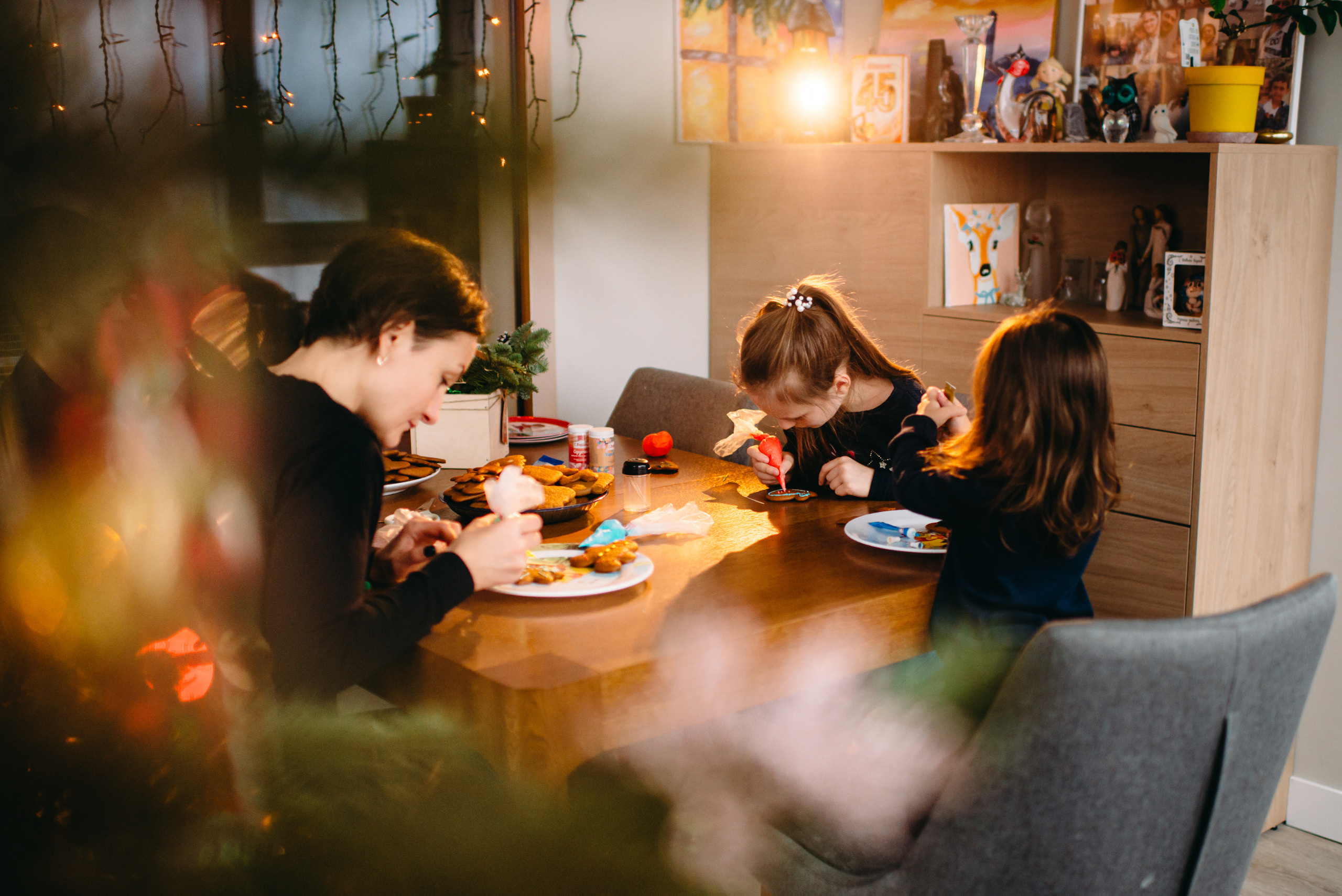 Новогодняя семейная фотосессия дома. Семейный и детский фотограф в Санкт-Петербурге Маша Бичан