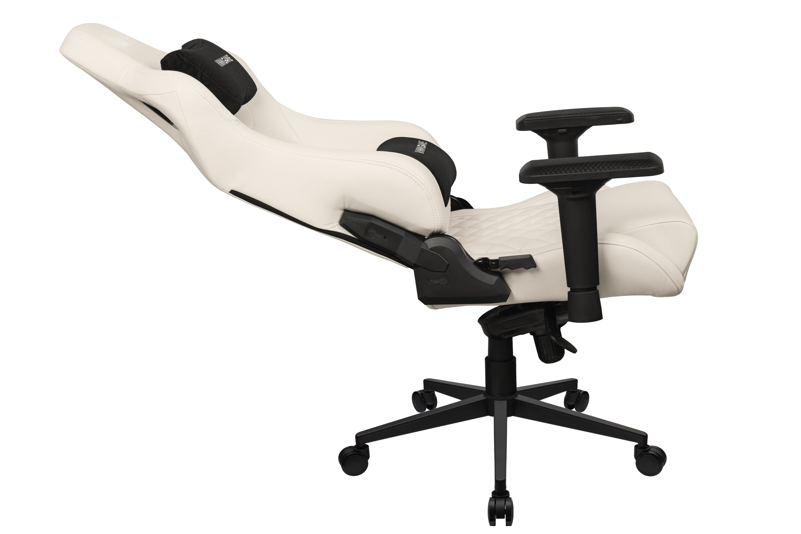 VMM — фотосъемка кресла MAROON NEW ERA. Рекламный и предметный фотограф Марченков Антон